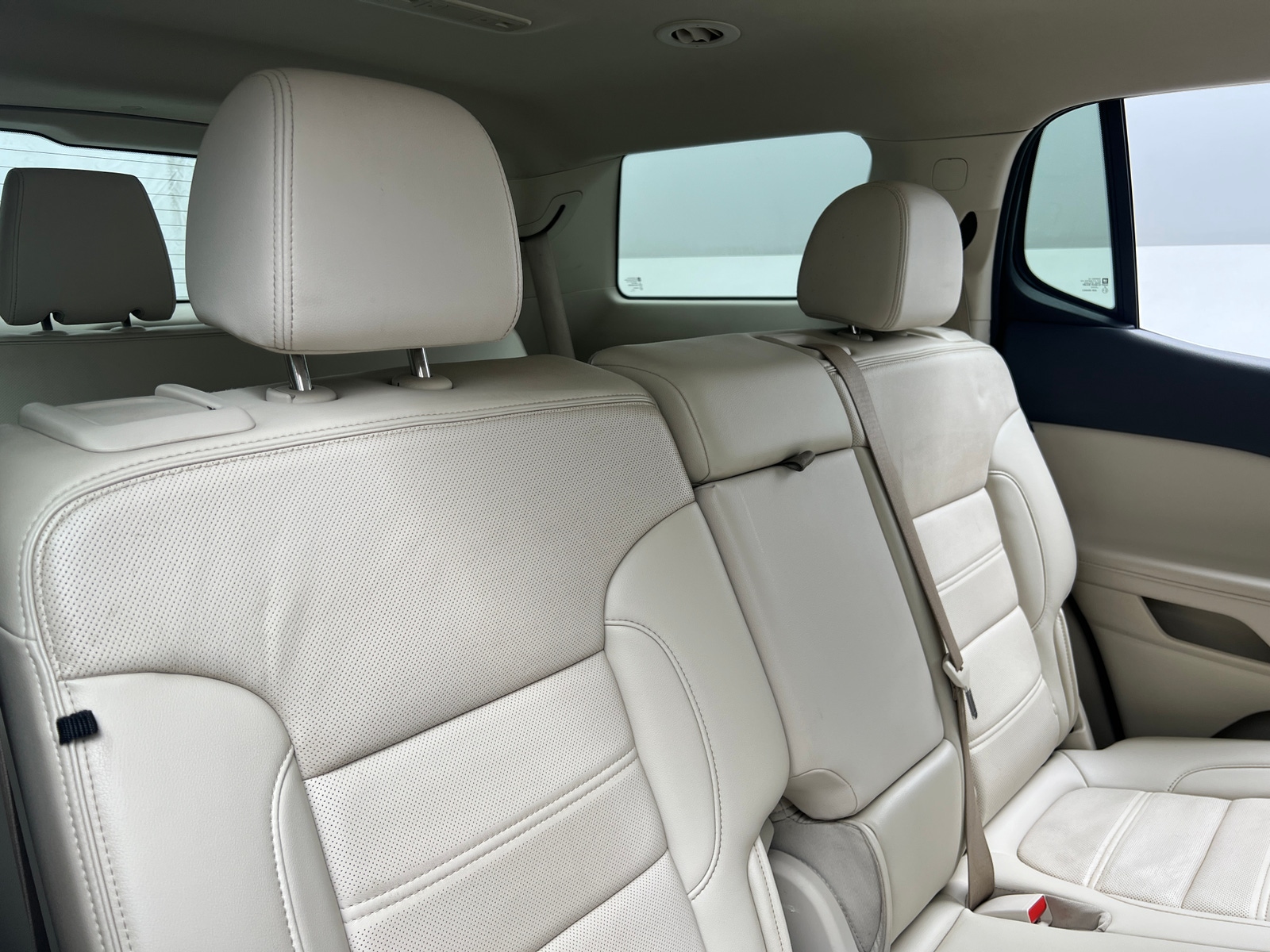 Thumbnail: 2023 GMC Acadia - 5