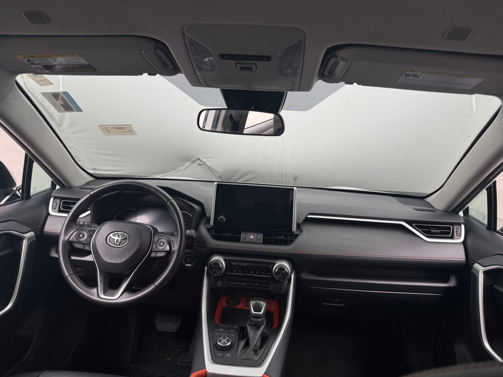 Thumbnail: 2024 Toyota RAV4 - 3
