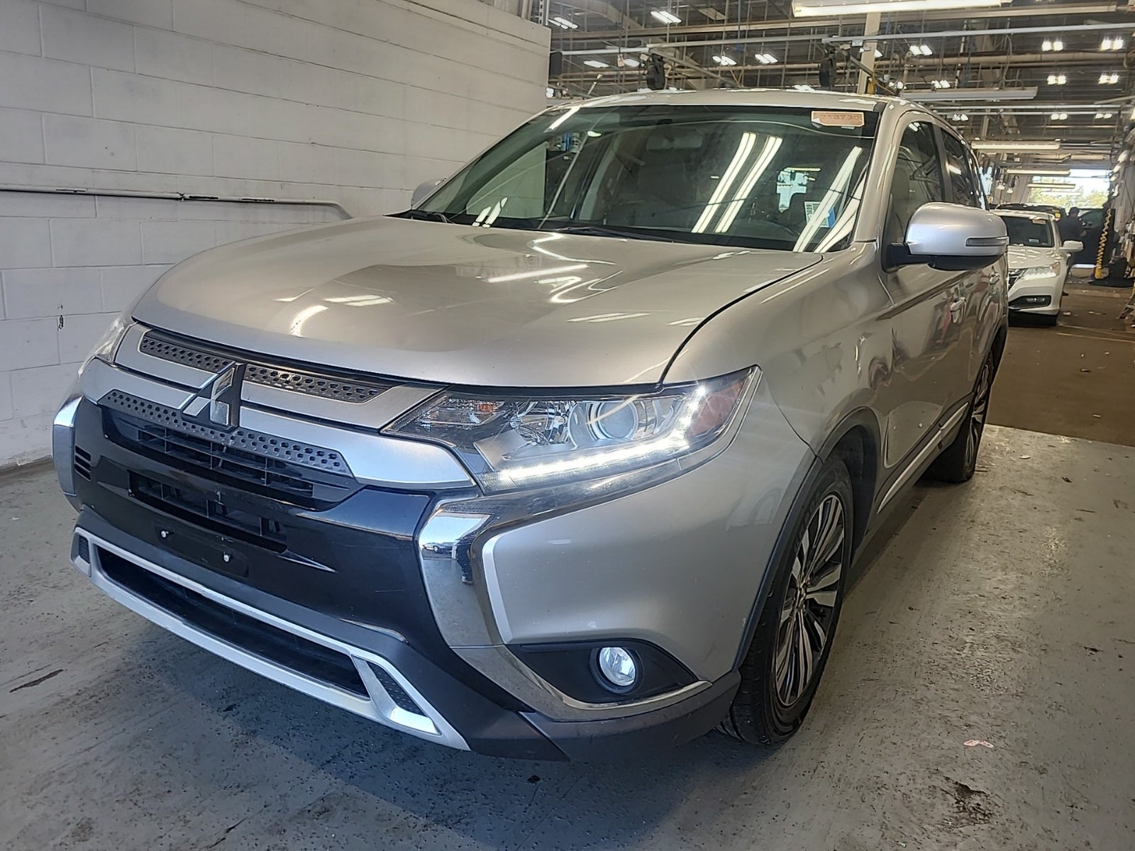 2019 Mitsubishi Outlander SE