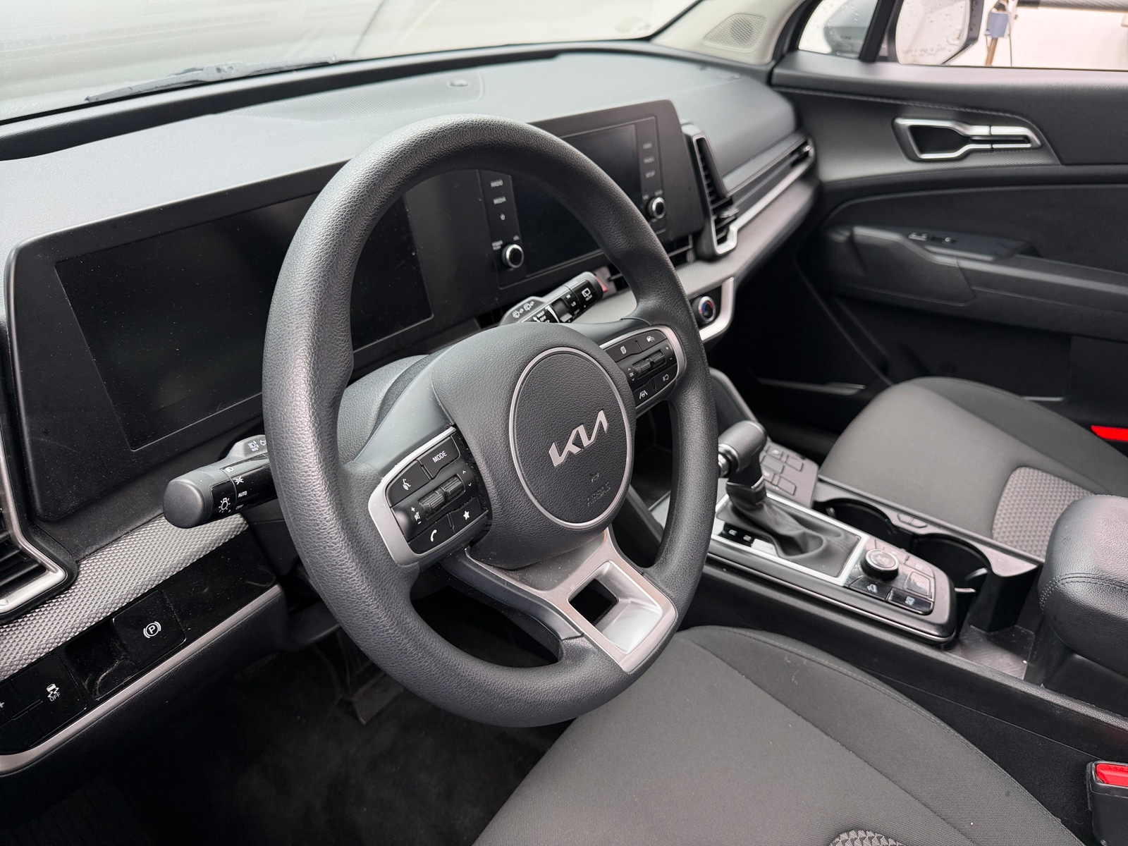 Thumbnail: 2023 Kia Sportage - 5