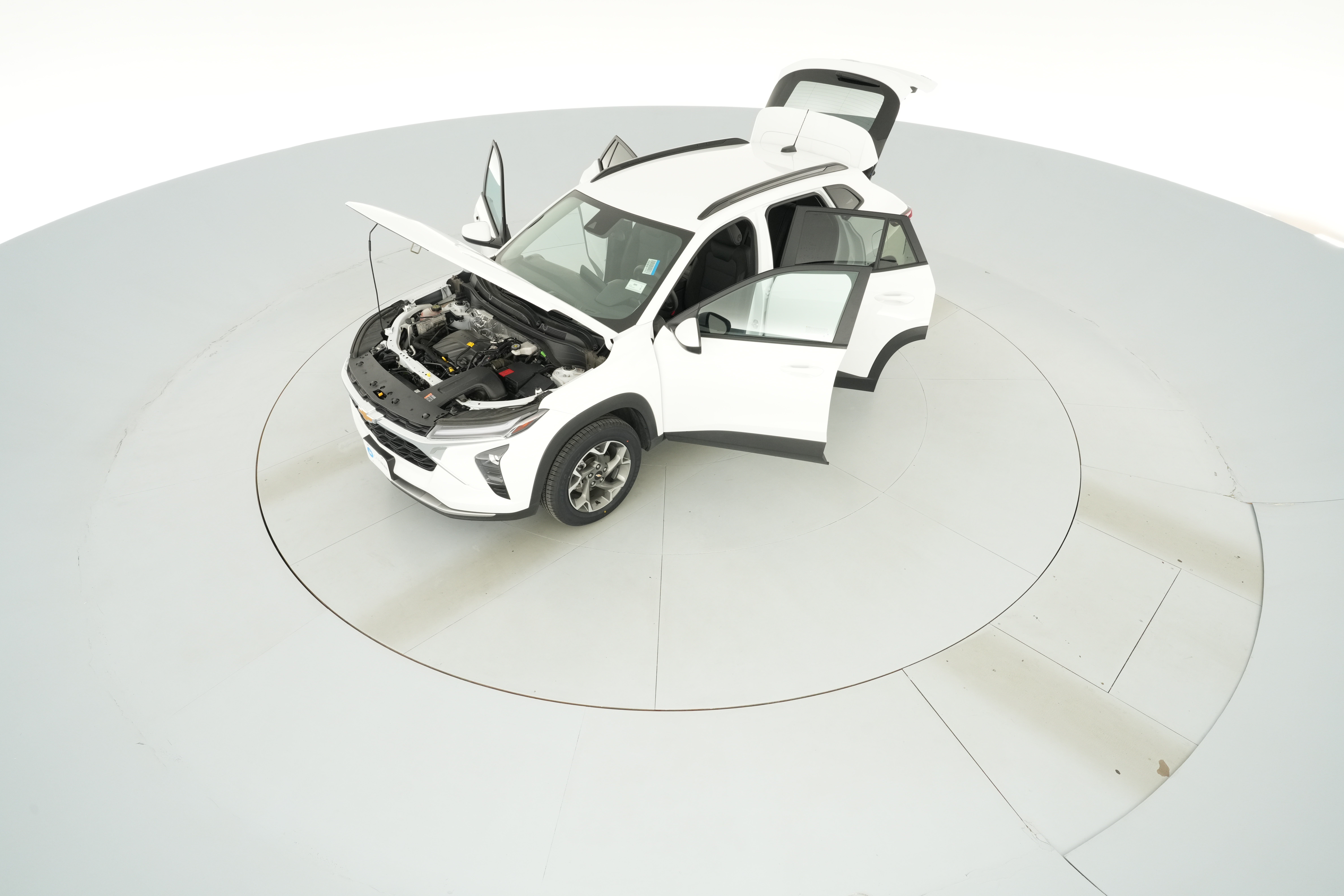 2025 Chevrolet Trax LT - Photo 39