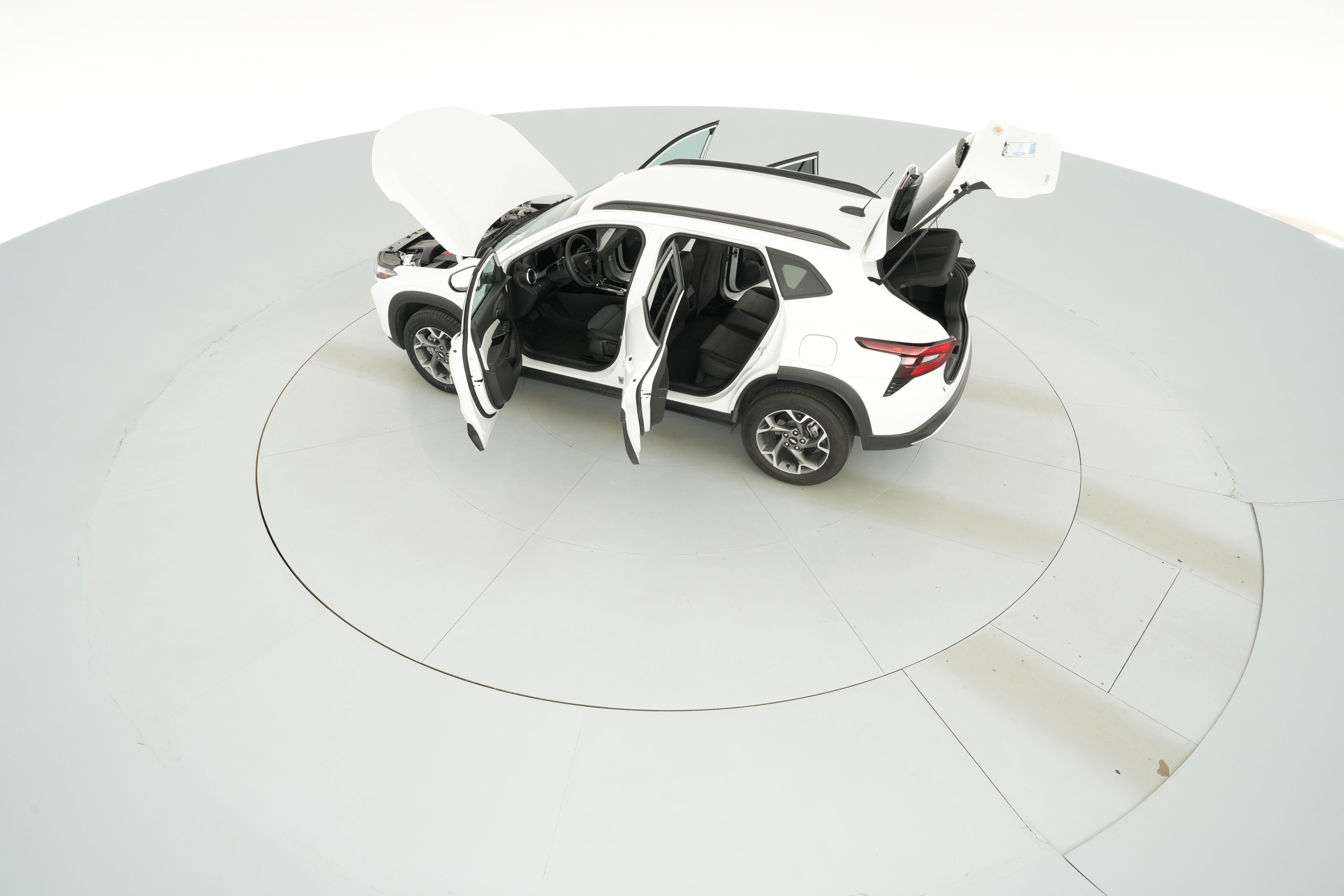 2025 Chevrolet Trax LT - Photo 42
