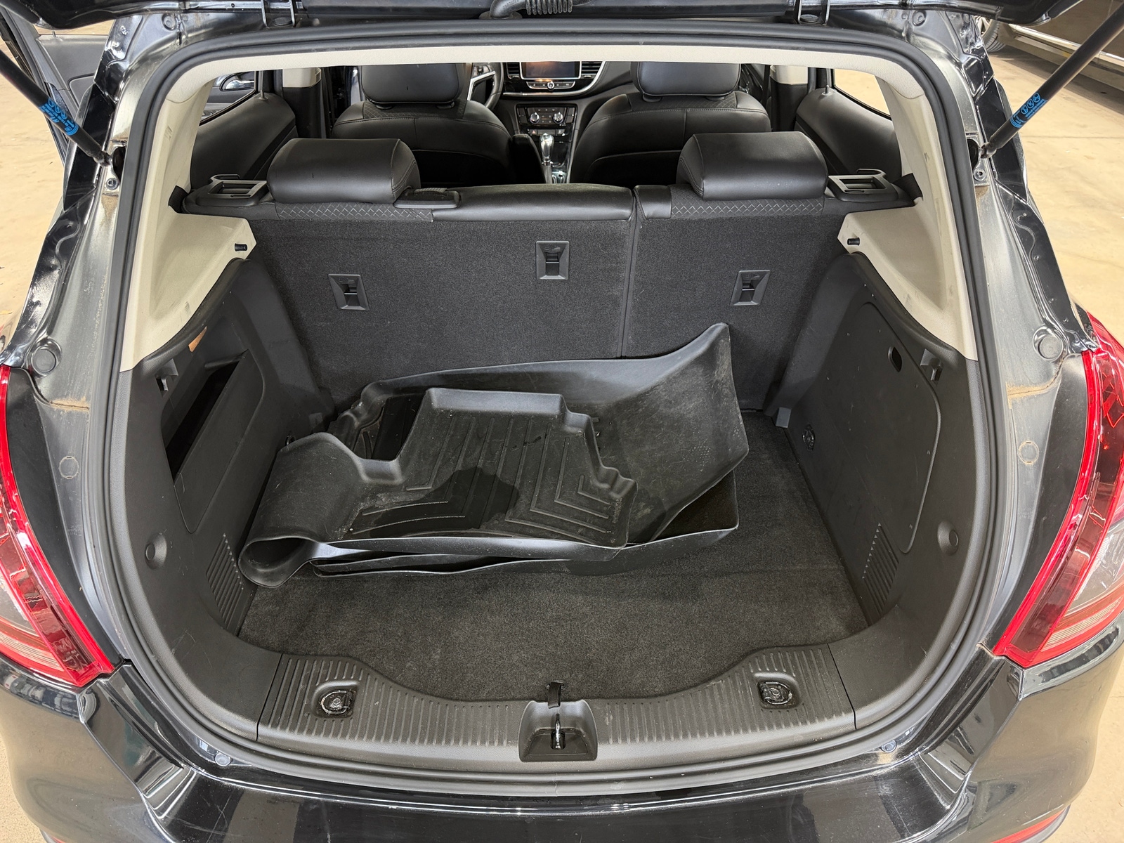 Thumbnail: 2018 Buick Encore - 6