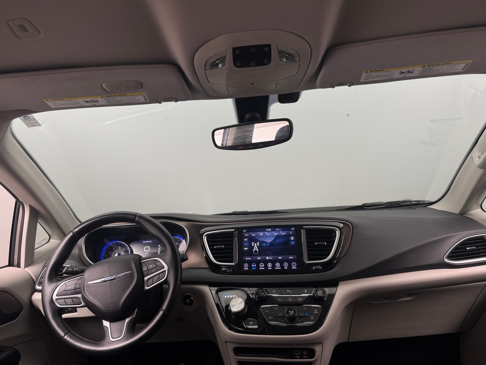 Thumbnail: 2018 Chrysler Pacifica - 2