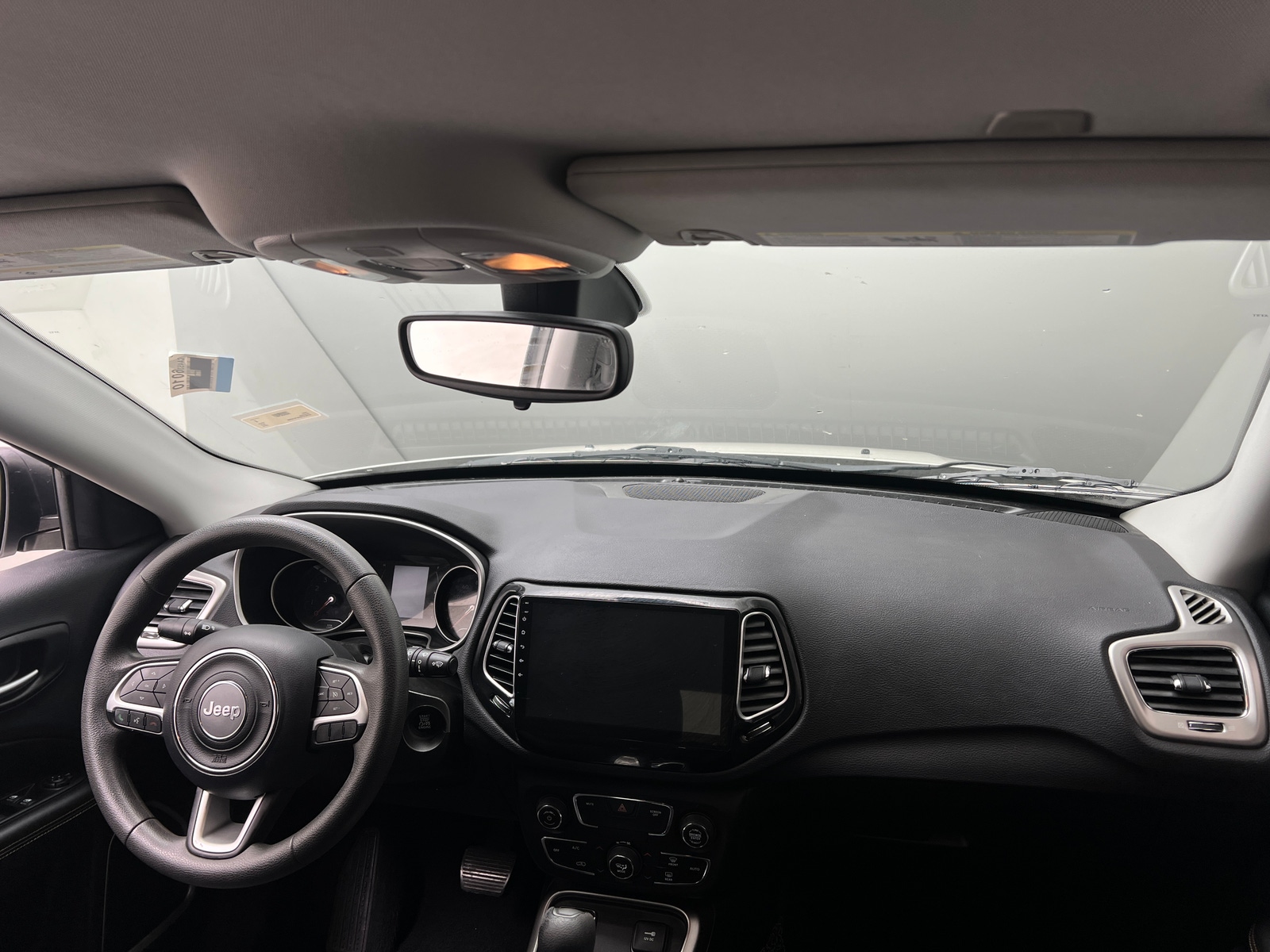 Thumbnail: 2019 Jeep Compass - 3