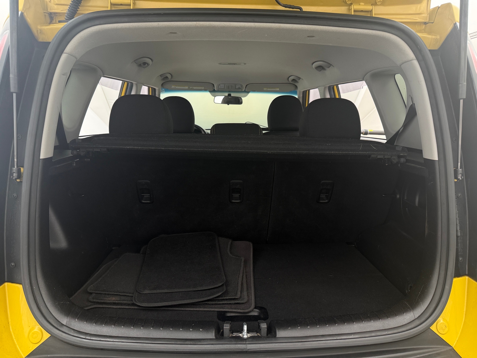 Thumbnail: 2015 Kia Soul - 7