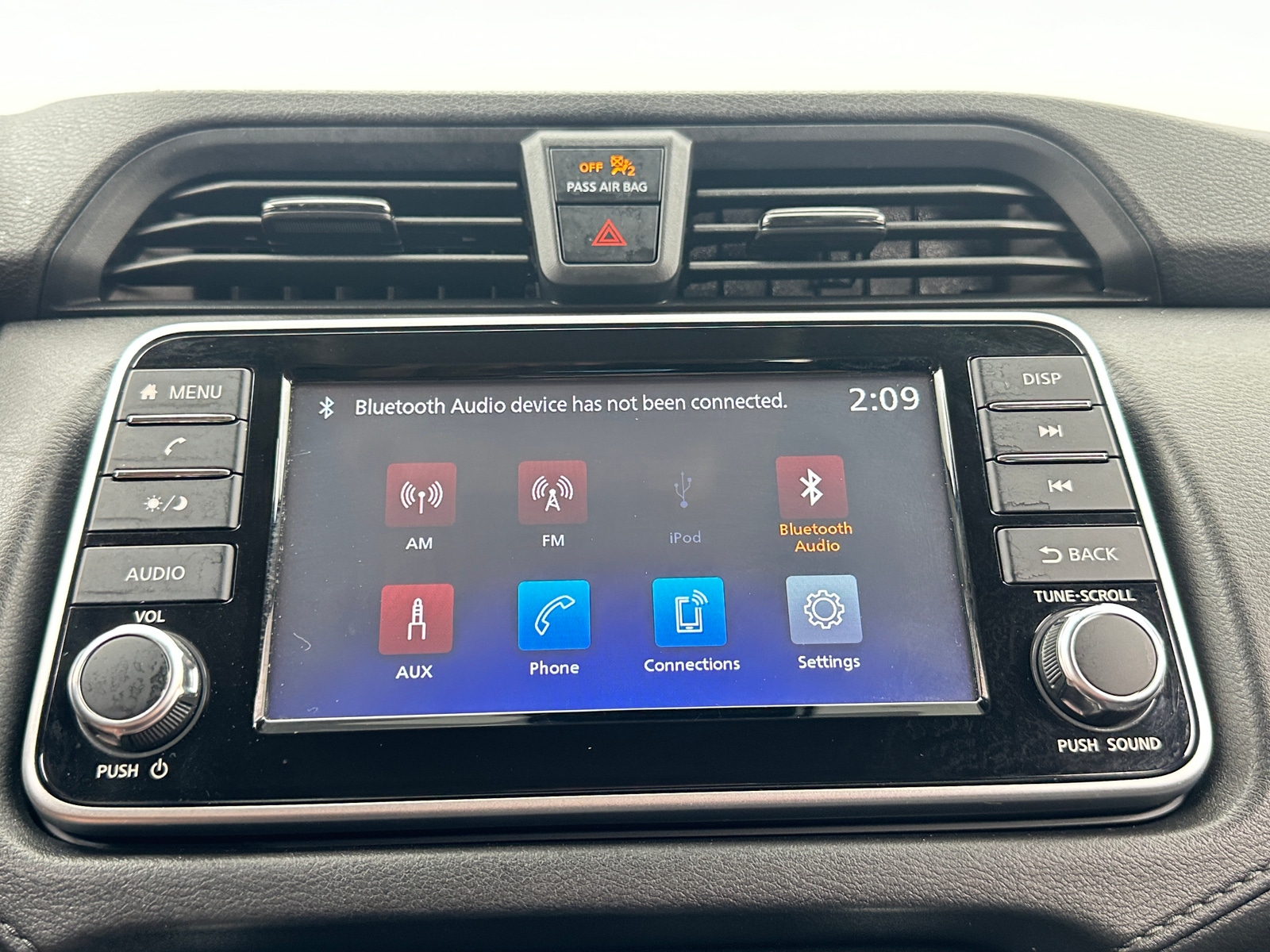 Thumbnail: 2025 Nissan Versa - 4