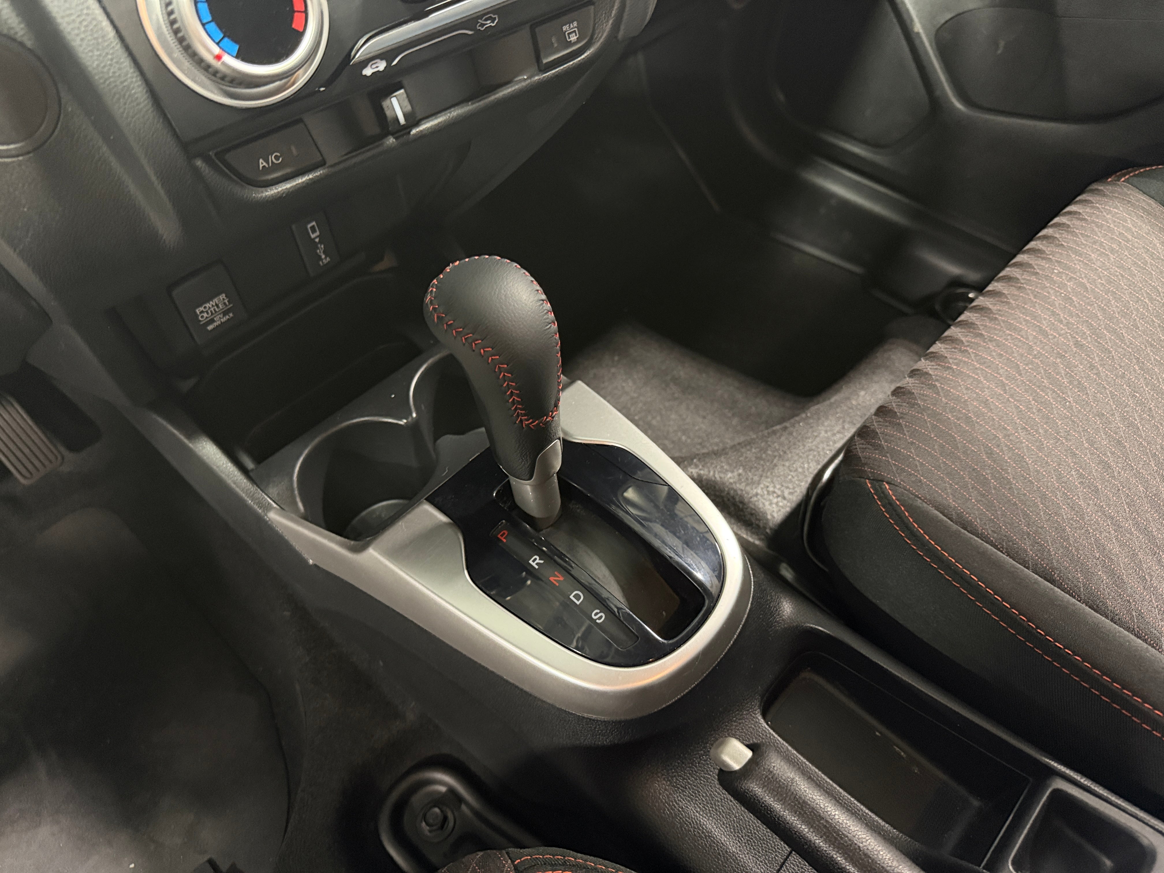 2019 Honda Fit Sport - Photo 6