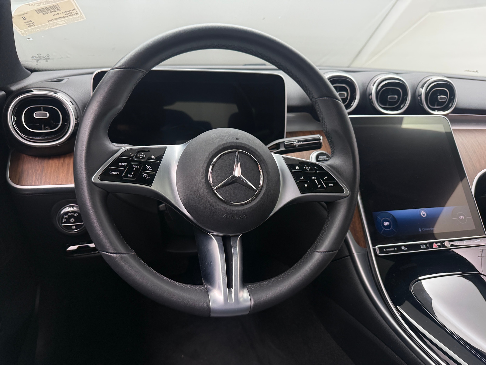 Thumbnail: 2024 Mercedes-Benz C-Class - 4