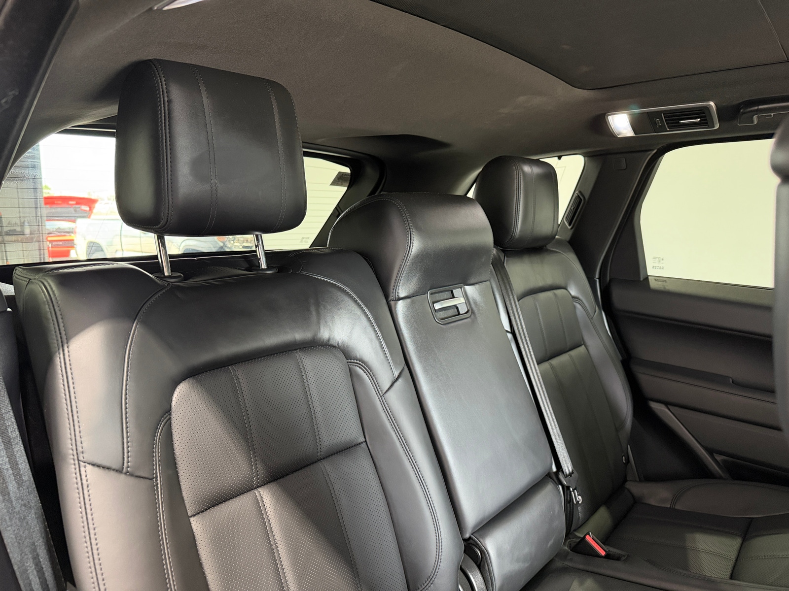 Thumbnail: 2022 Land Rover Range Rover Sport - 5