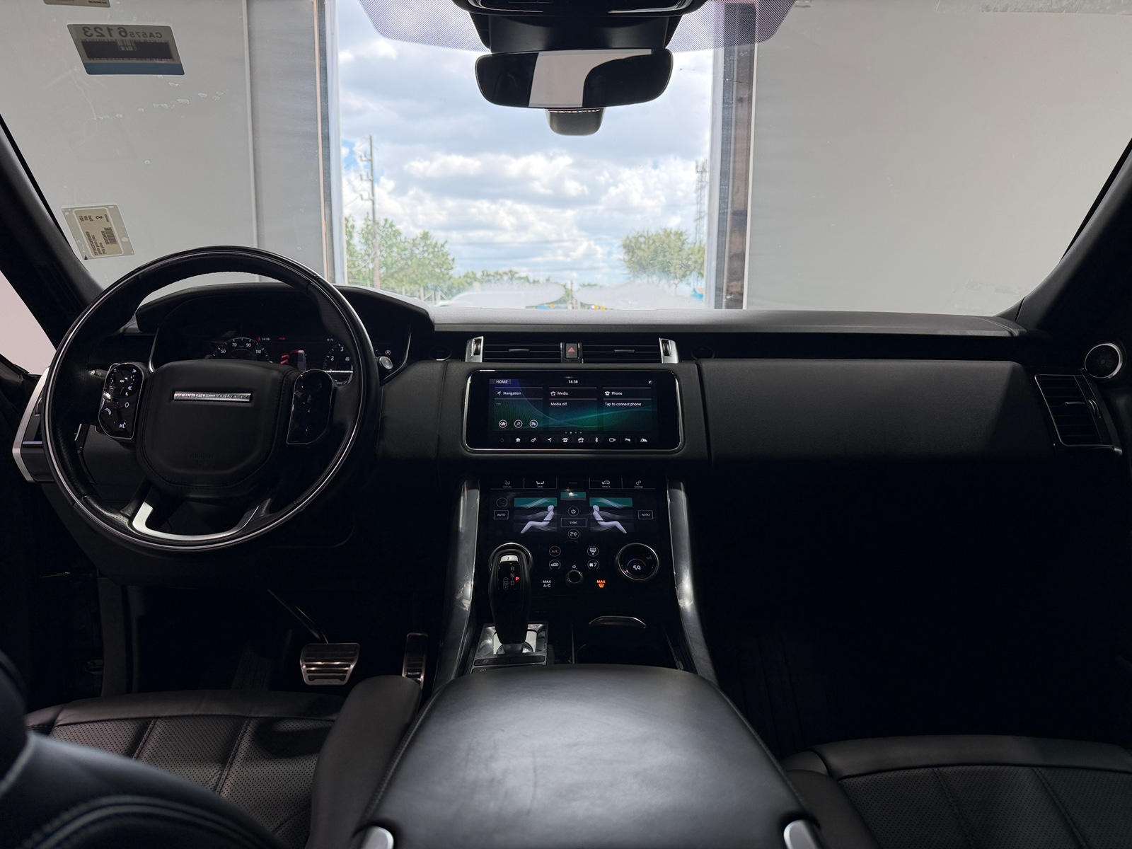 Thumbnail: 2022 Land Rover Range Rover Sport - 2
