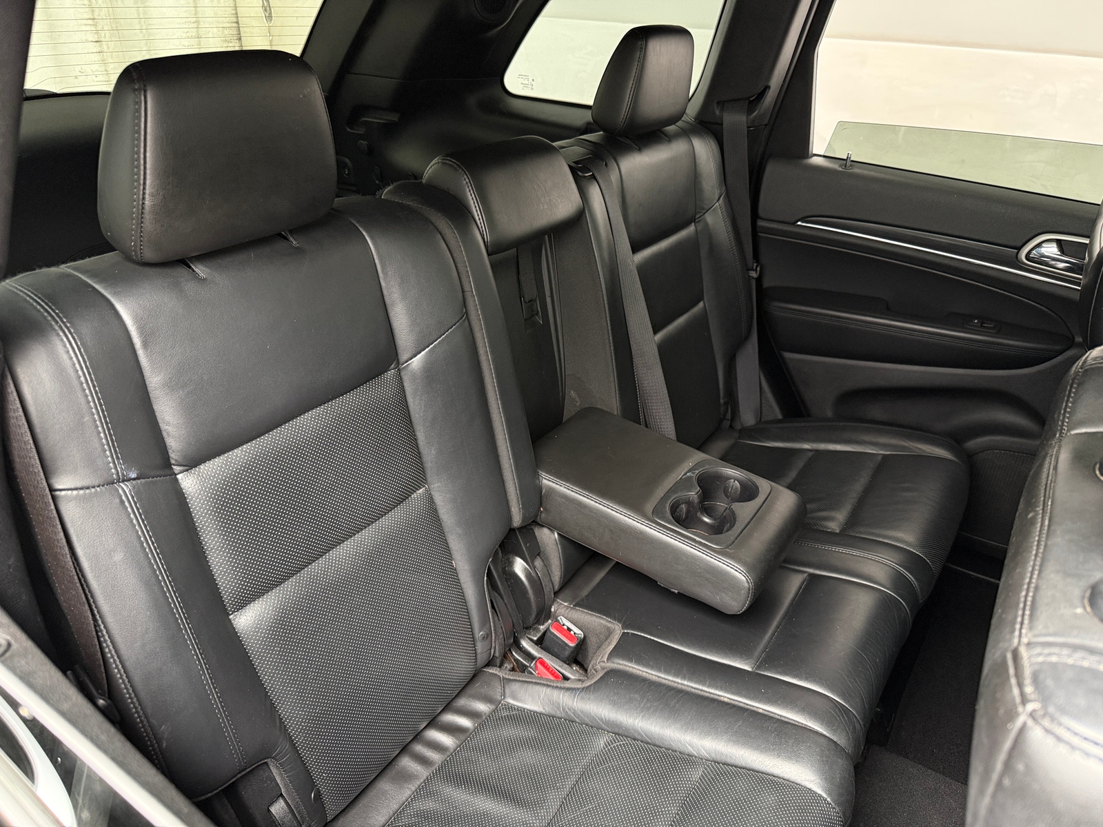 Thumbnail: 2020 Jeep Grand Cherokee - 5