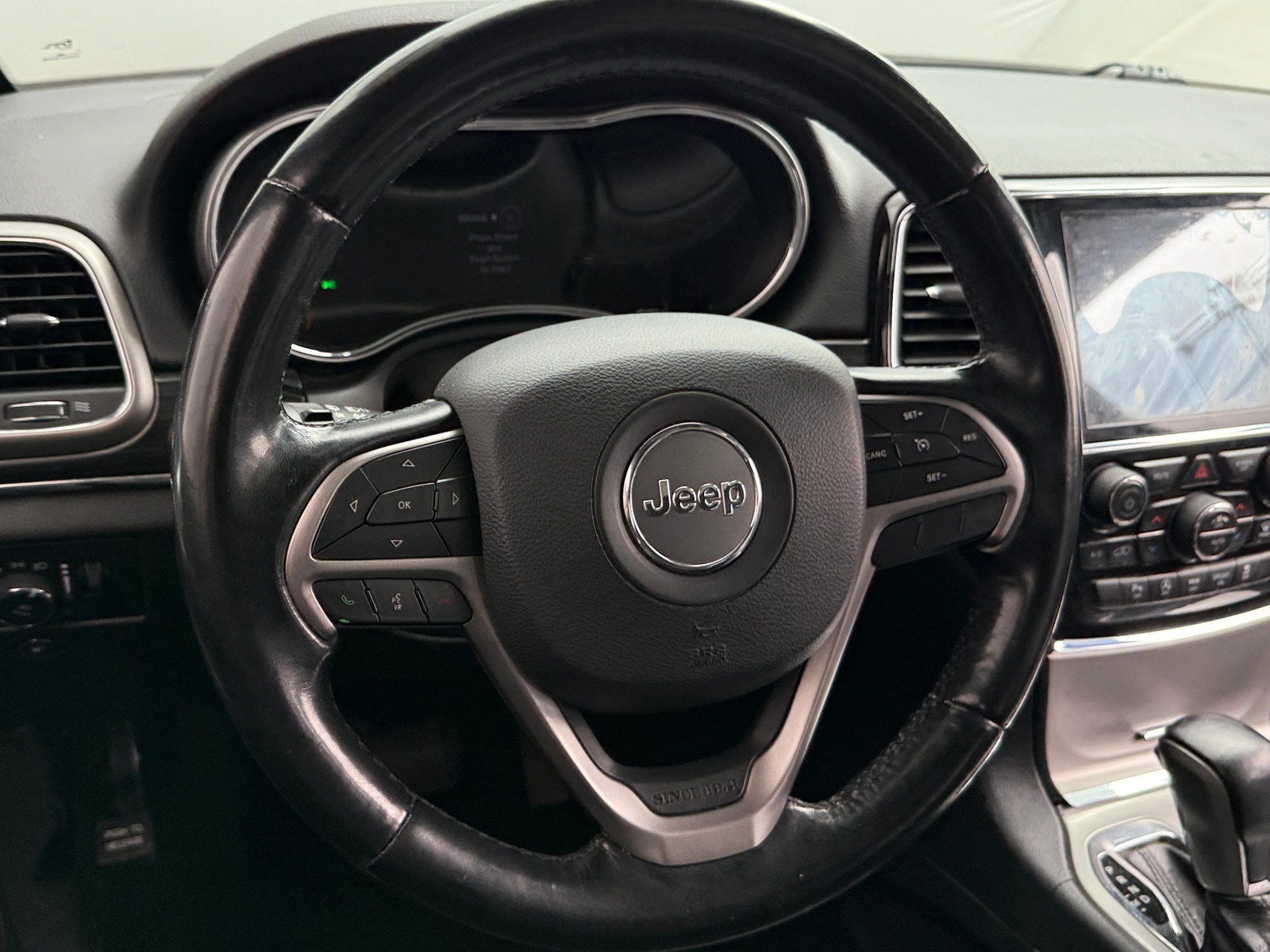 Thumbnail: 2020 Jeep Grand Cherokee - 4