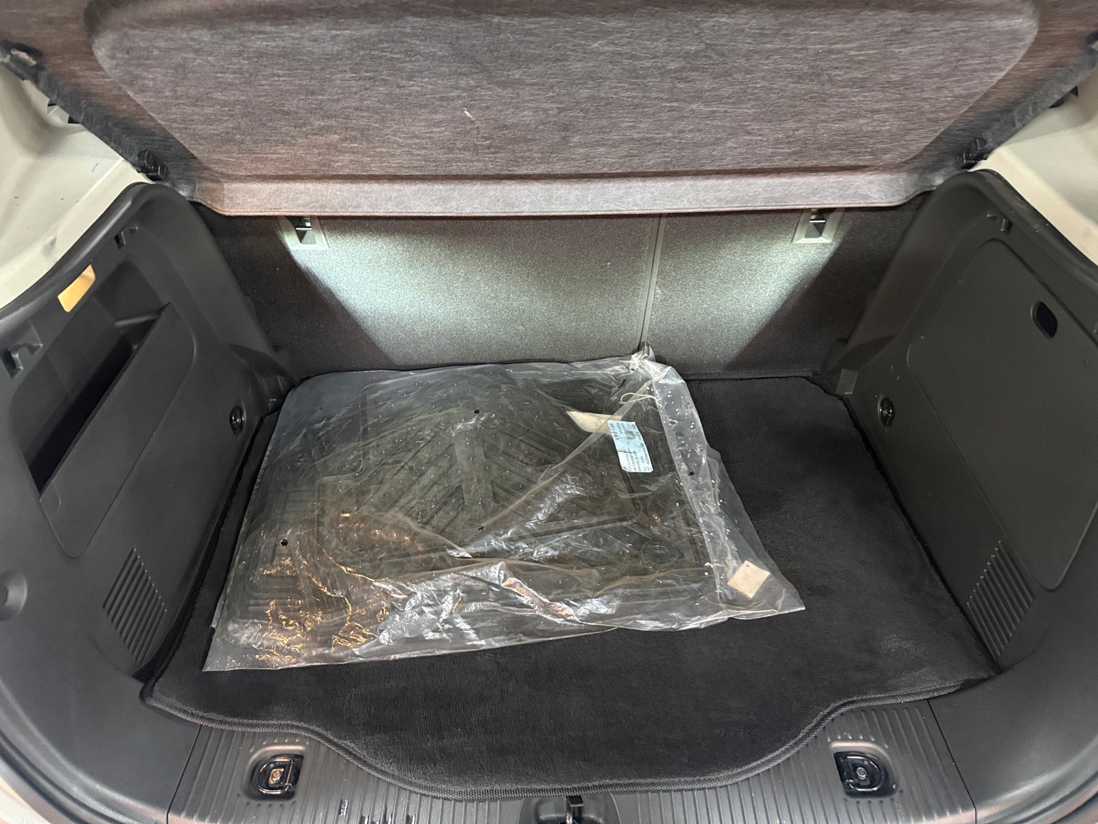 Thumbnail: 2019 Buick Encore - 6
