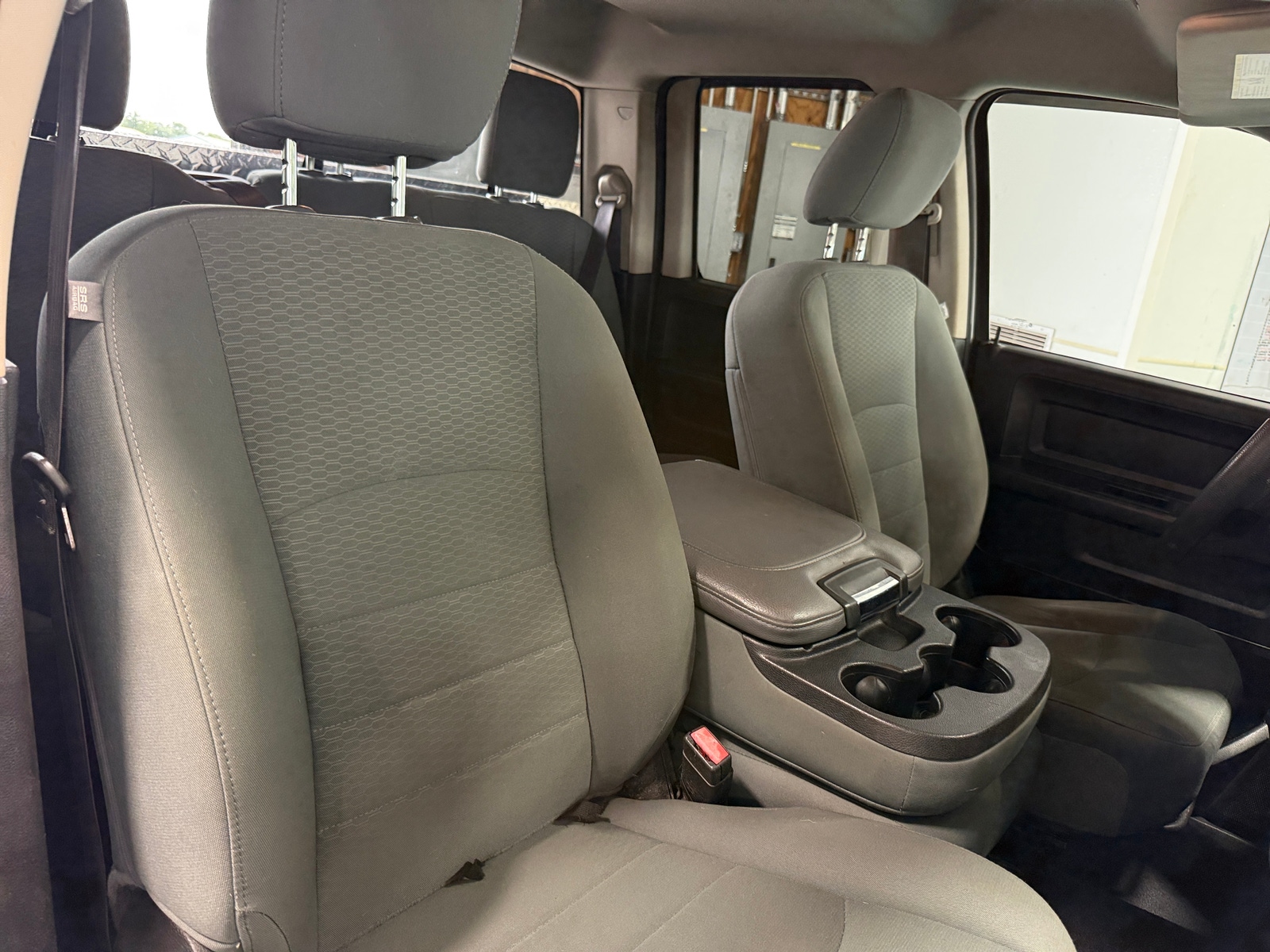 Thumbnail: 2019 RAM 1500 Classic - 2