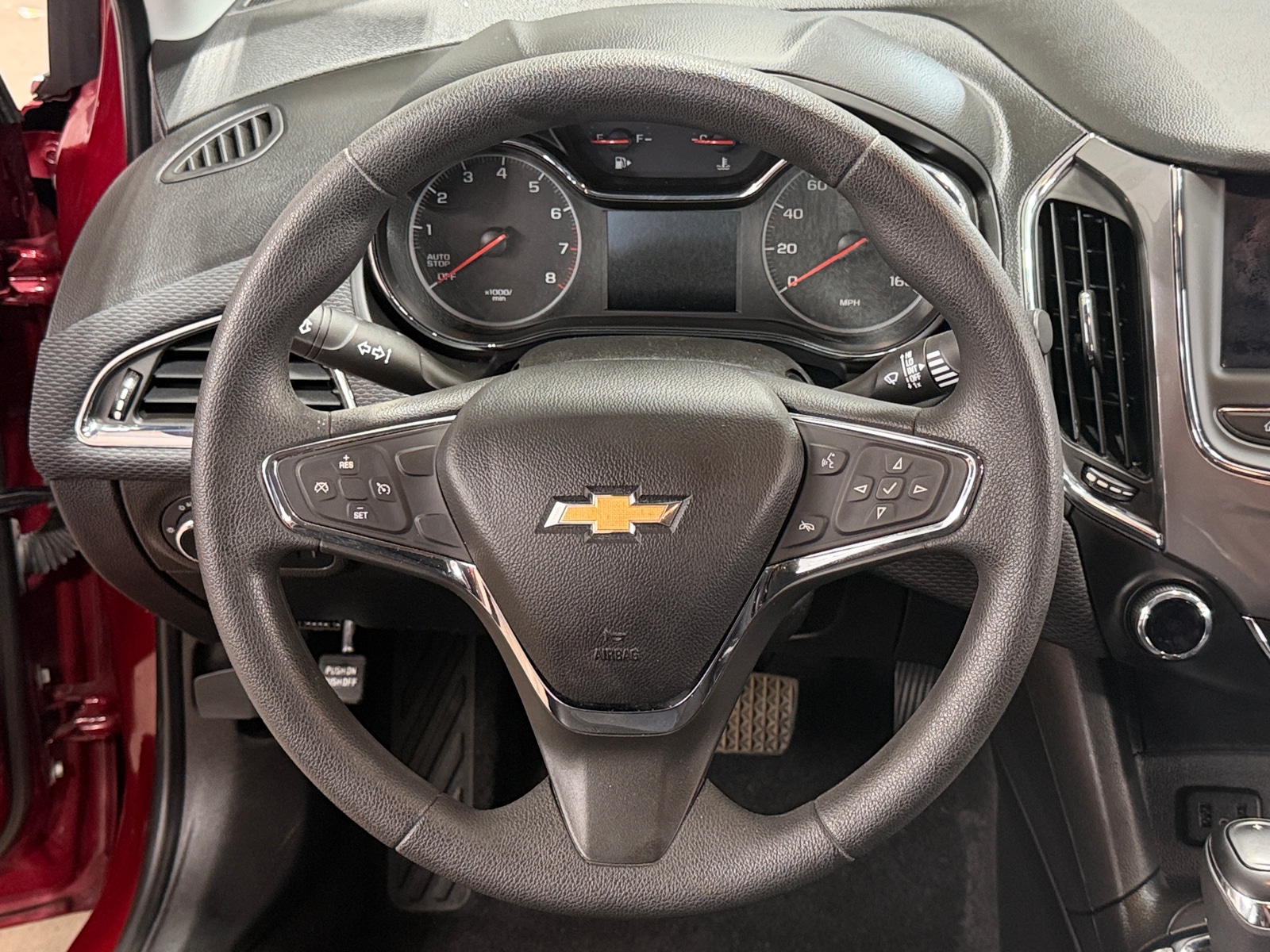 Thumbnail: 2019 Chevrolet Cruze - 5