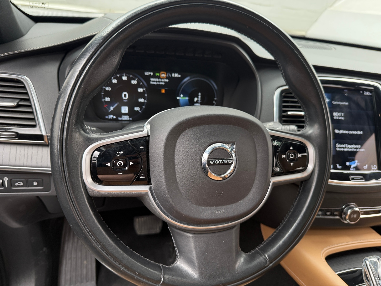 Thumbnail: 2021 Volvo XC90 - 4