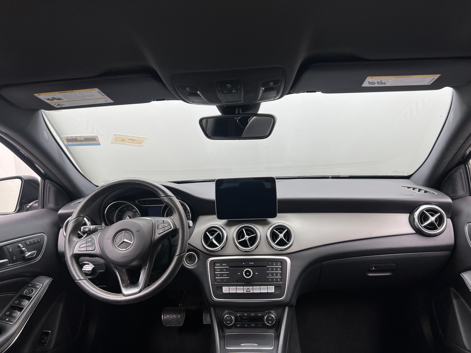 Thumbnail: 2020 Mercedes-Benz GLA - 2