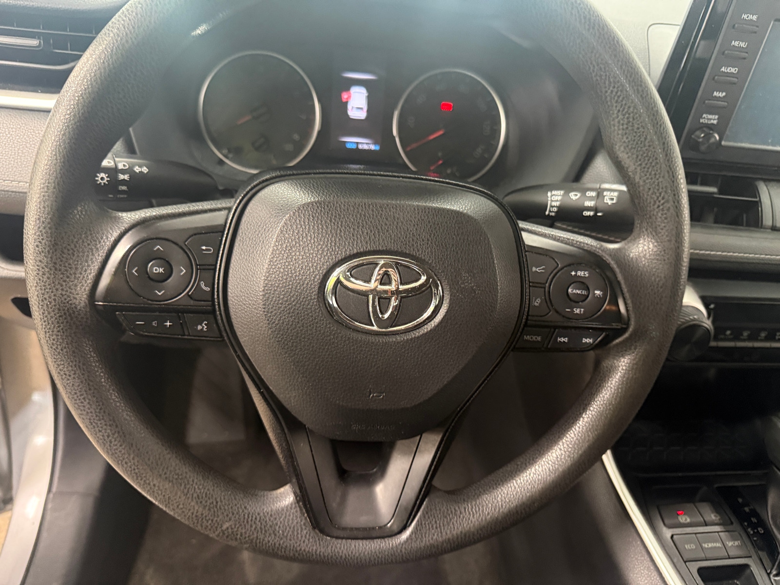 Thumbnail: 2019 Toyota RAV4 - 5