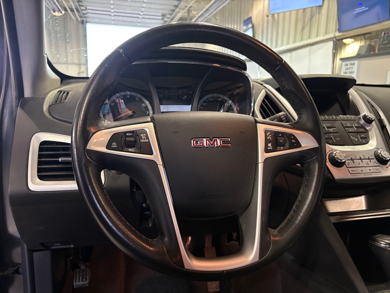 Thumbnail: 2017 GMC Terrain - 4