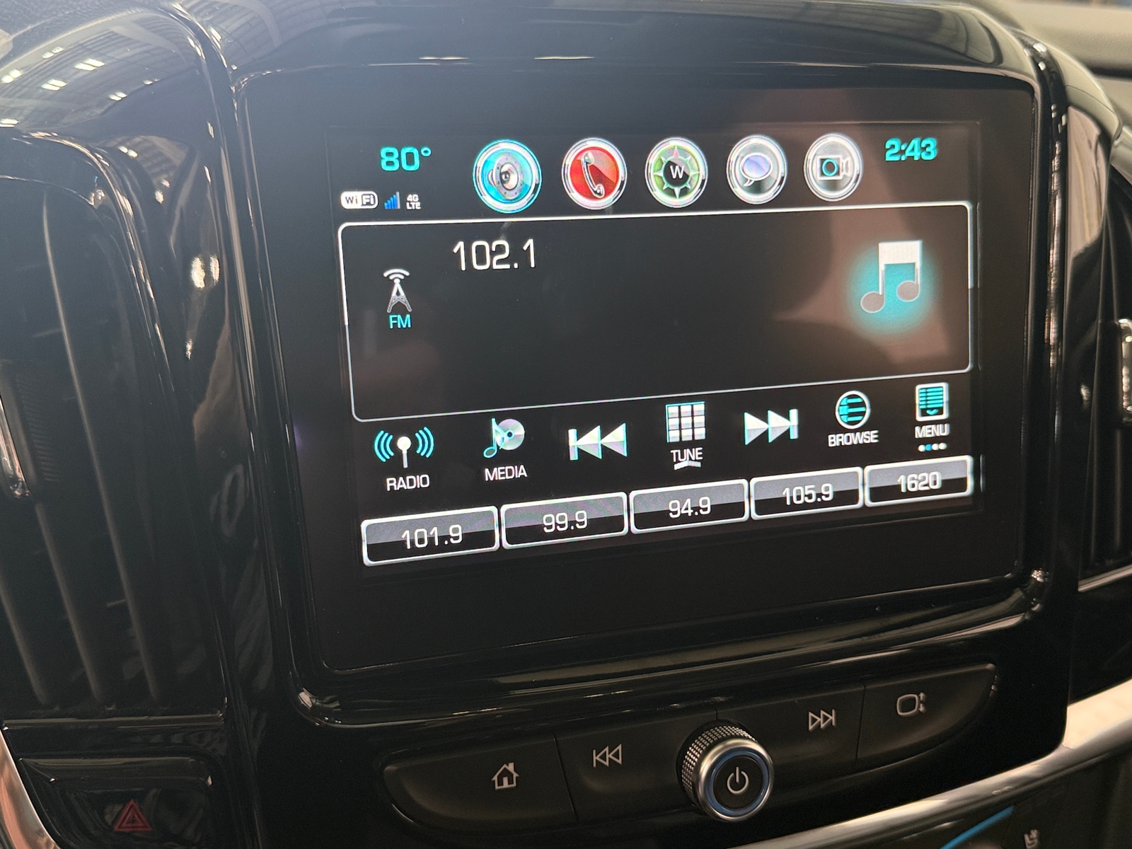 Thumbnail: 2019 Chevrolet Traverse - 3