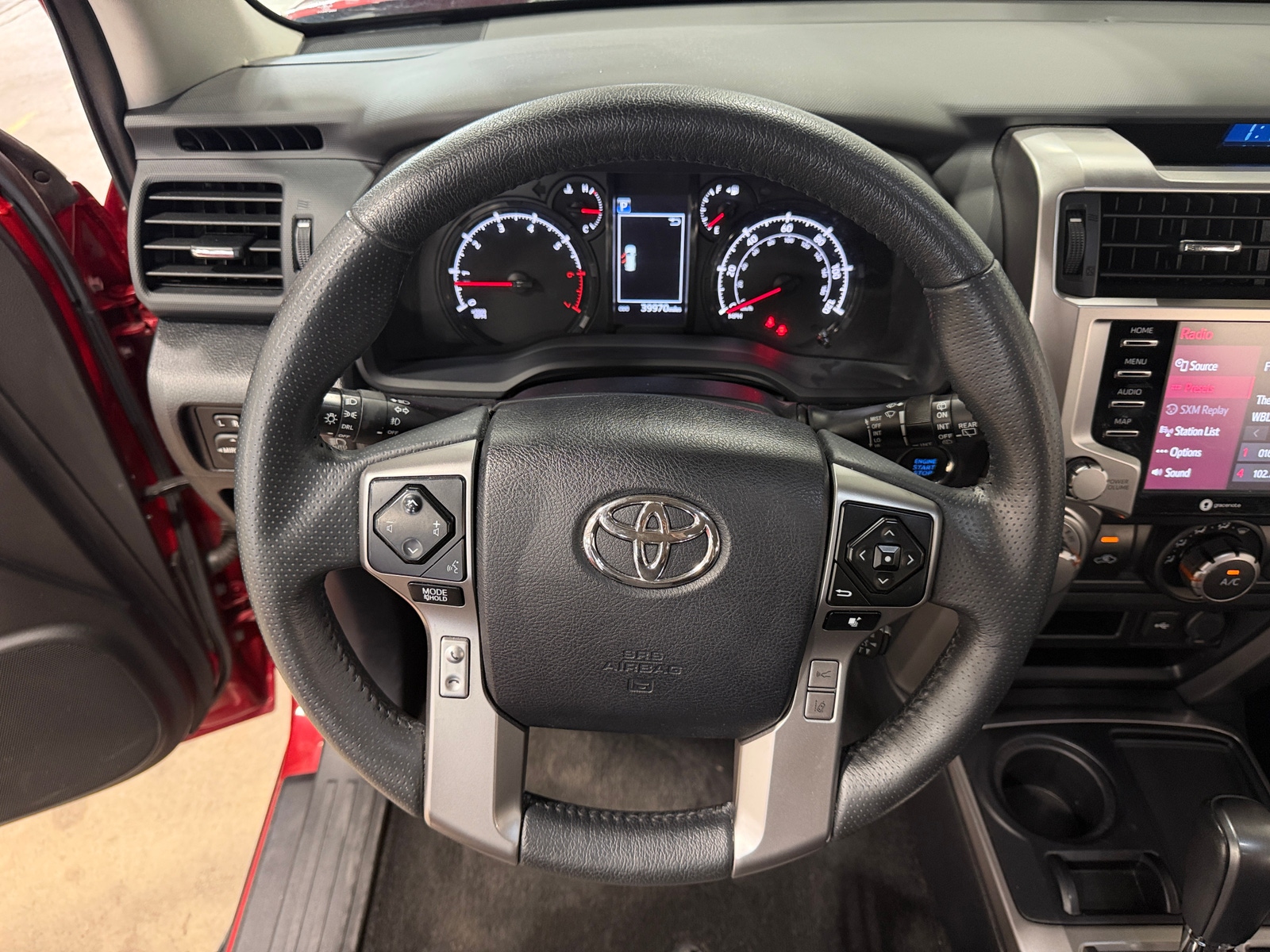 Thumbnail: 2022 Toyota 4Runner - 5