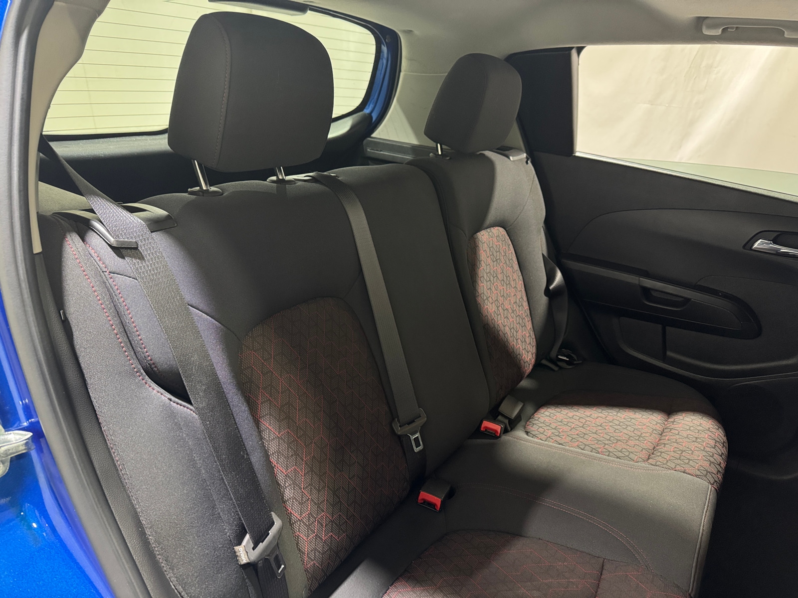 Thumbnail: 2018 Chevrolet Sonic - 6