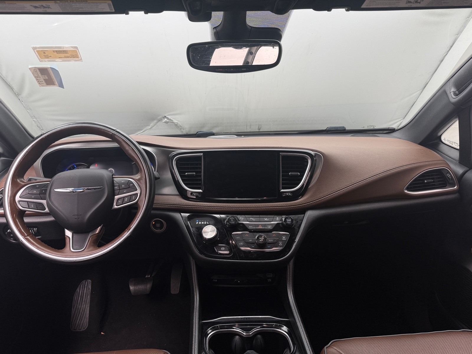 Thumbnail: 2021 Chrysler Pacifica - 2