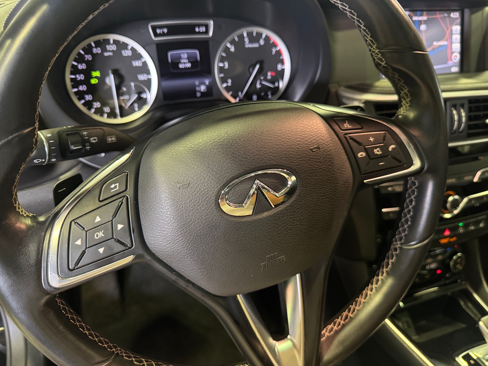 Thumbnail: 2019 INFINITI QX30 - 4