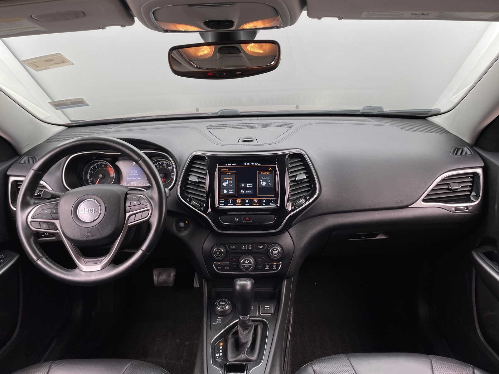 Thumbnail: 2019 Jeep Cherokee - 2