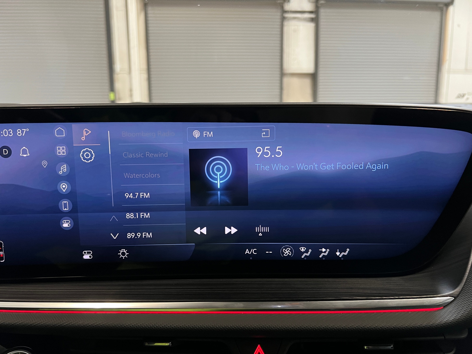 Thumbnail: 2024 Buick Envision - 3