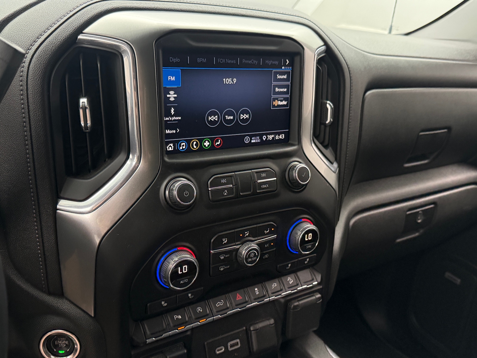 Thumbnail: 2020 Chevrolet Silverado 1500 - 4