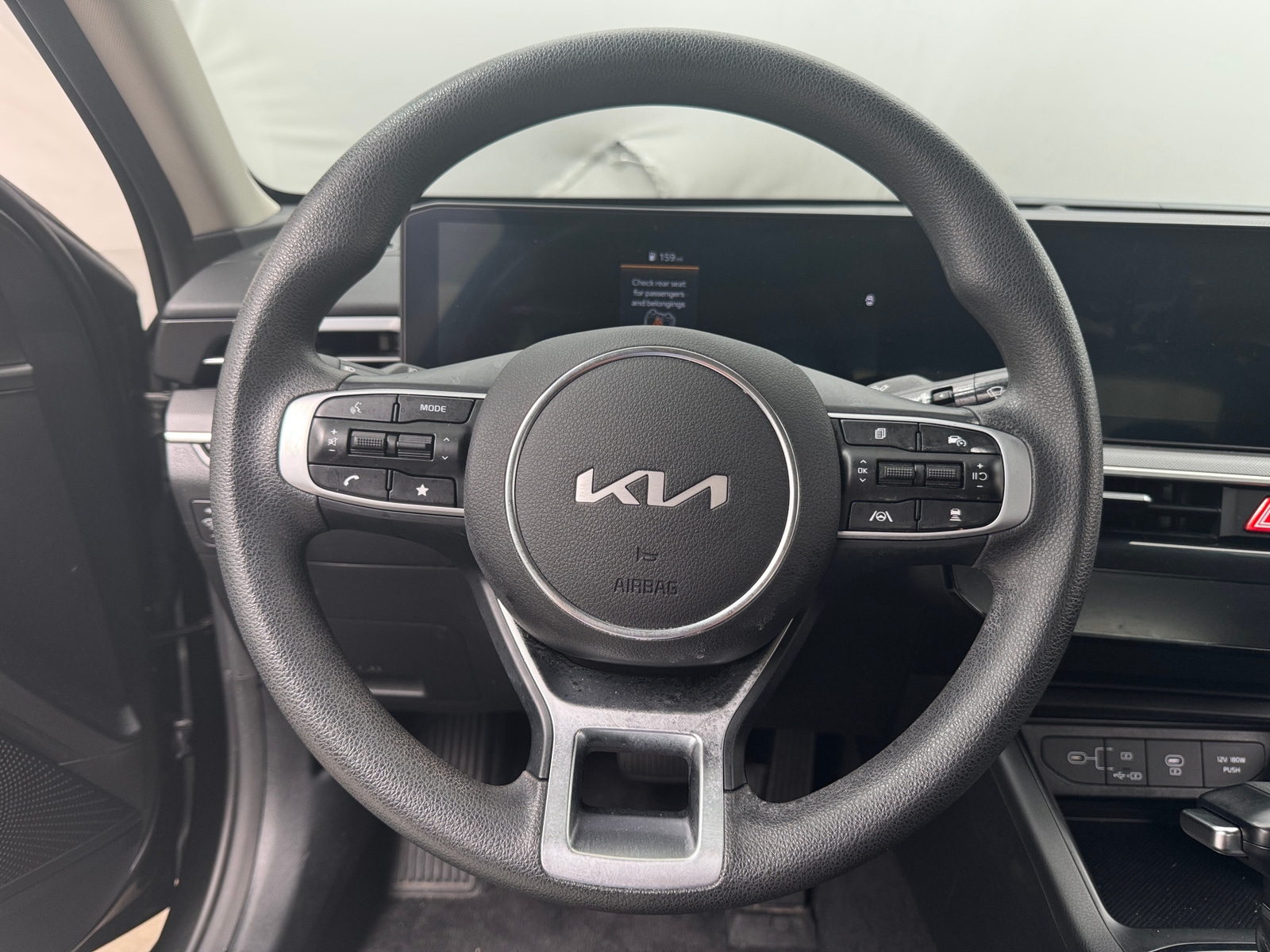 Thumbnail: 2026 Kia K5 - 5