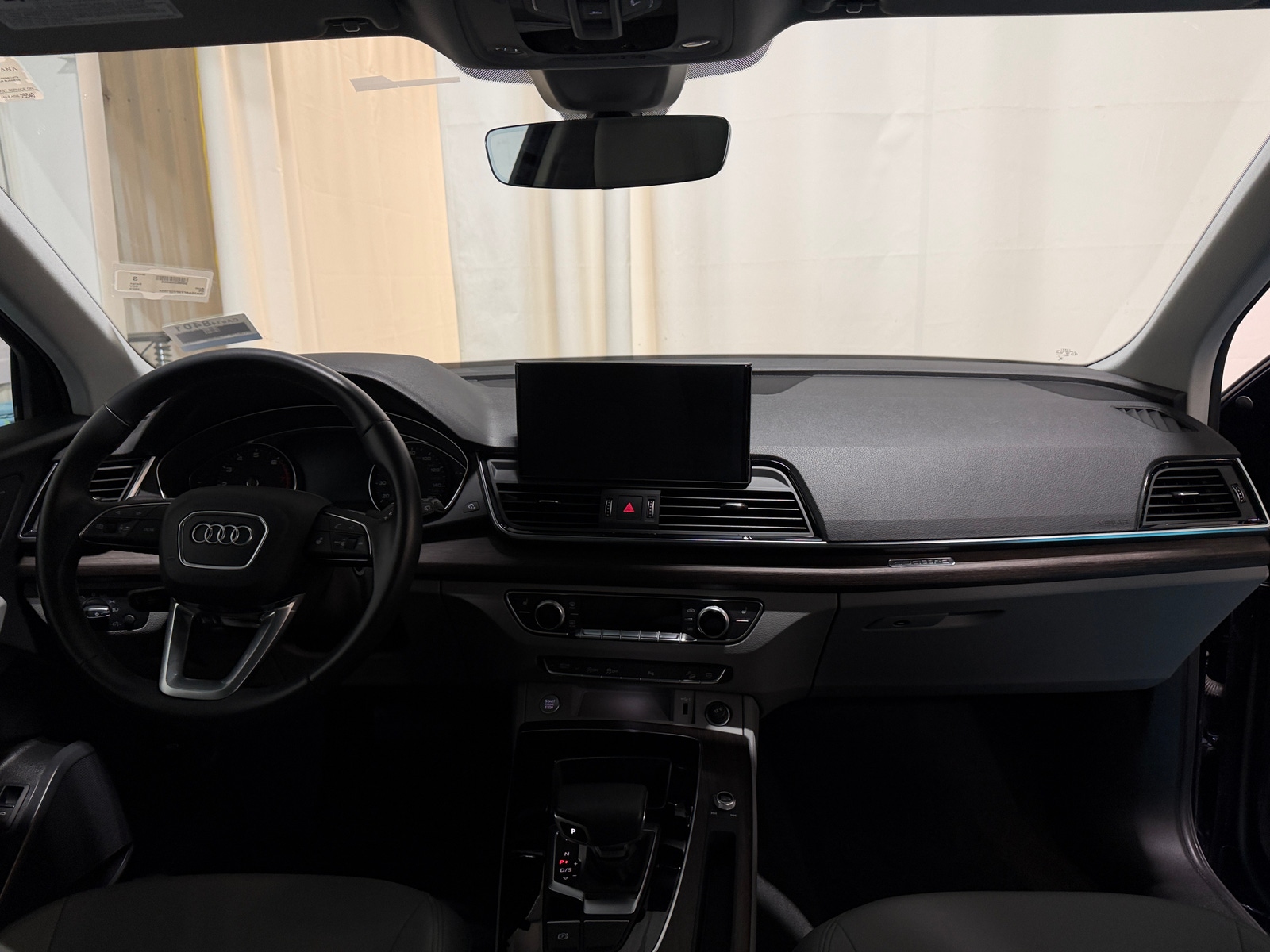 Thumbnail: 2023 Audi Q5 - 3