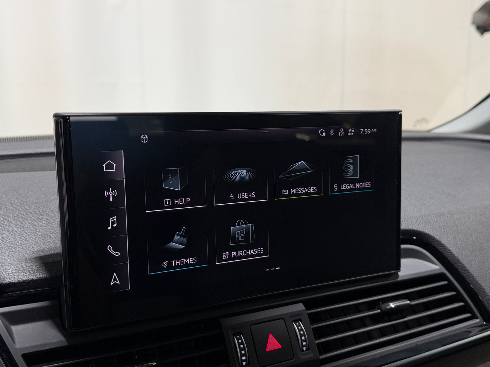 Thumbnail: 2023 Audi Q5 - 4