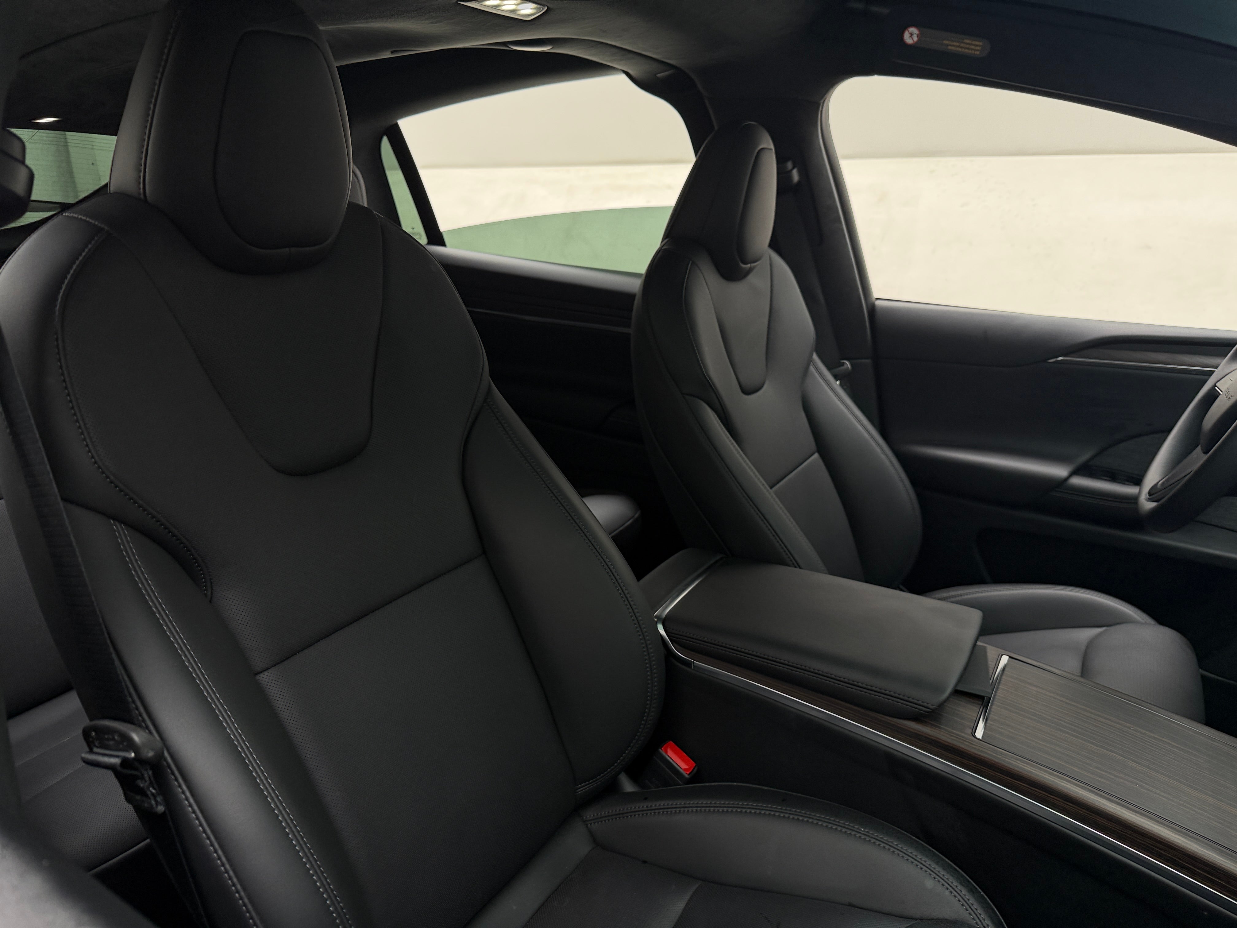 Used 2025 Tesla Model X Long Range with VIN 7SAXCDE55SF462823 for sale in Pewaukee, WI