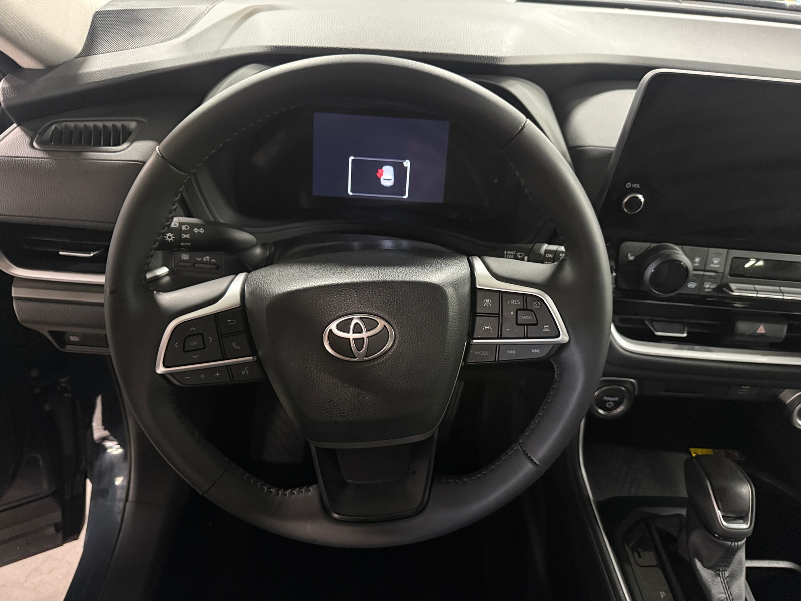 Thumbnail: 2026 Toyota Grand Highlander - 4