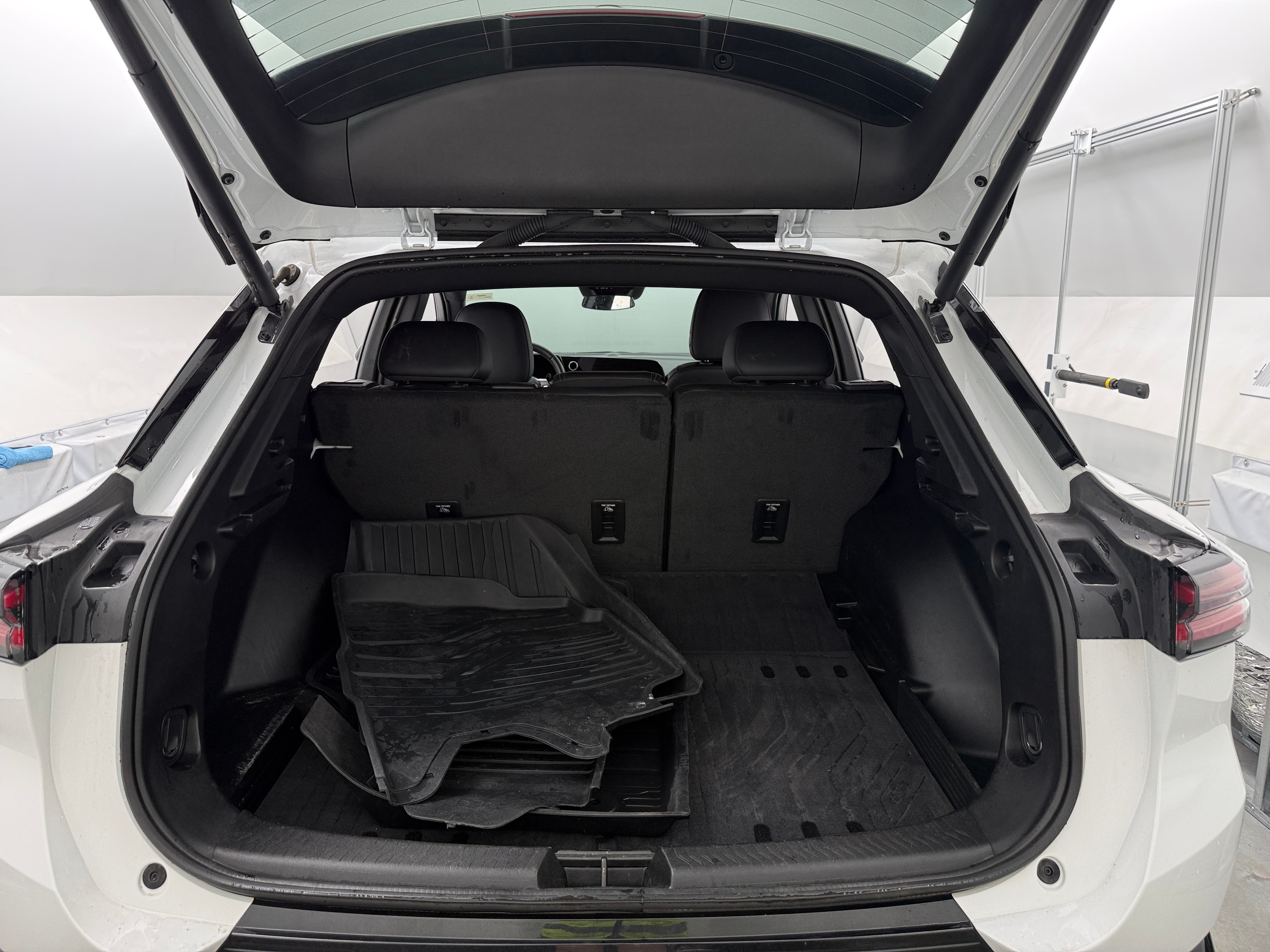 Used 2024 Chevrolet Equinox EV LT with VIN 3GN7DLRPXRS279667 for sale in Auburn, WA