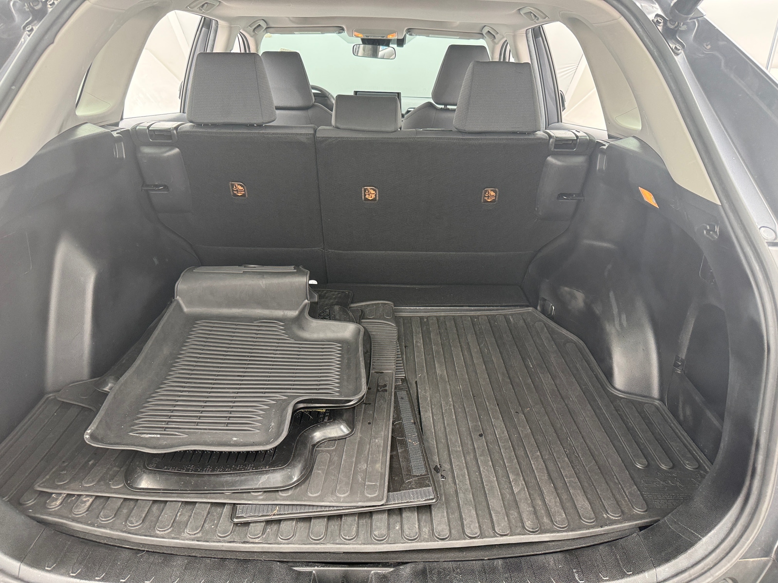 Thumbnail: 2019 Toyota RAV4 - 7