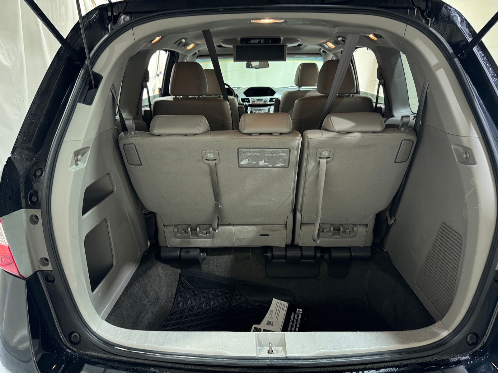 Thumbnail: 2012 Honda Odyssey - 6