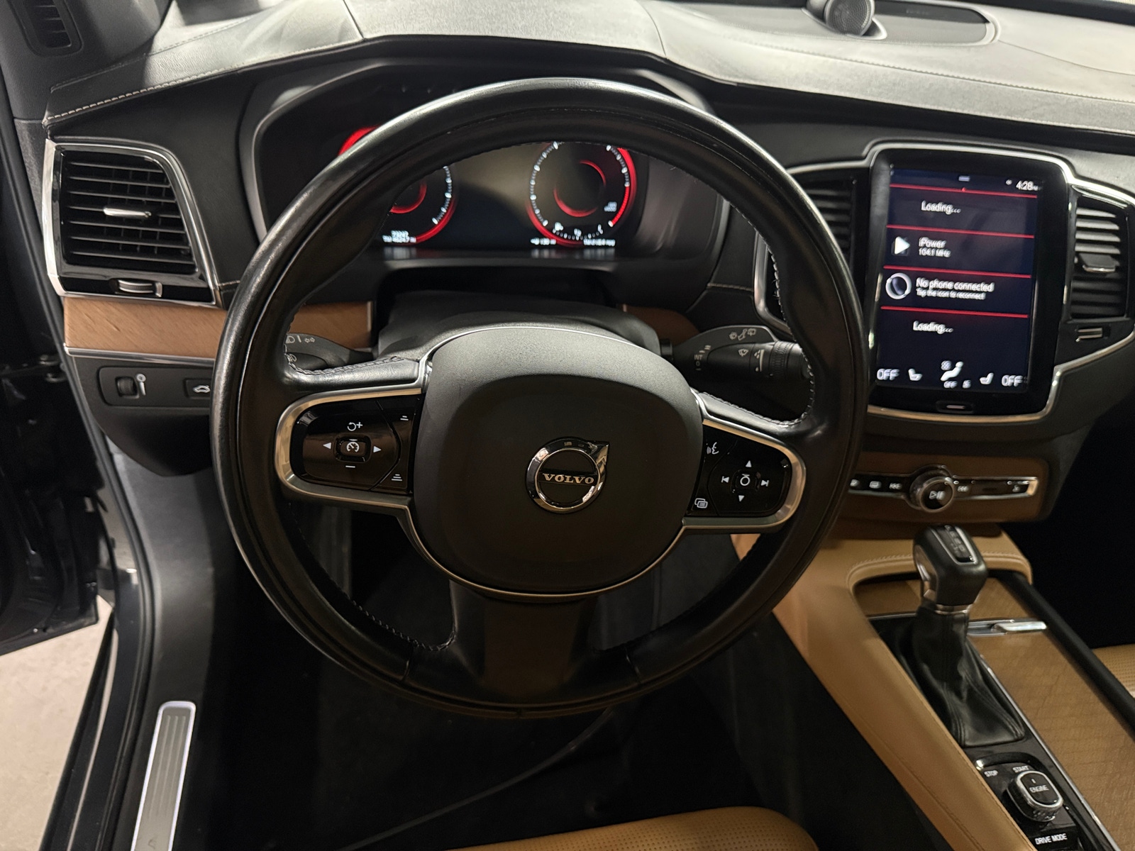 Thumbnail: 2017 Volvo XC90 - 4