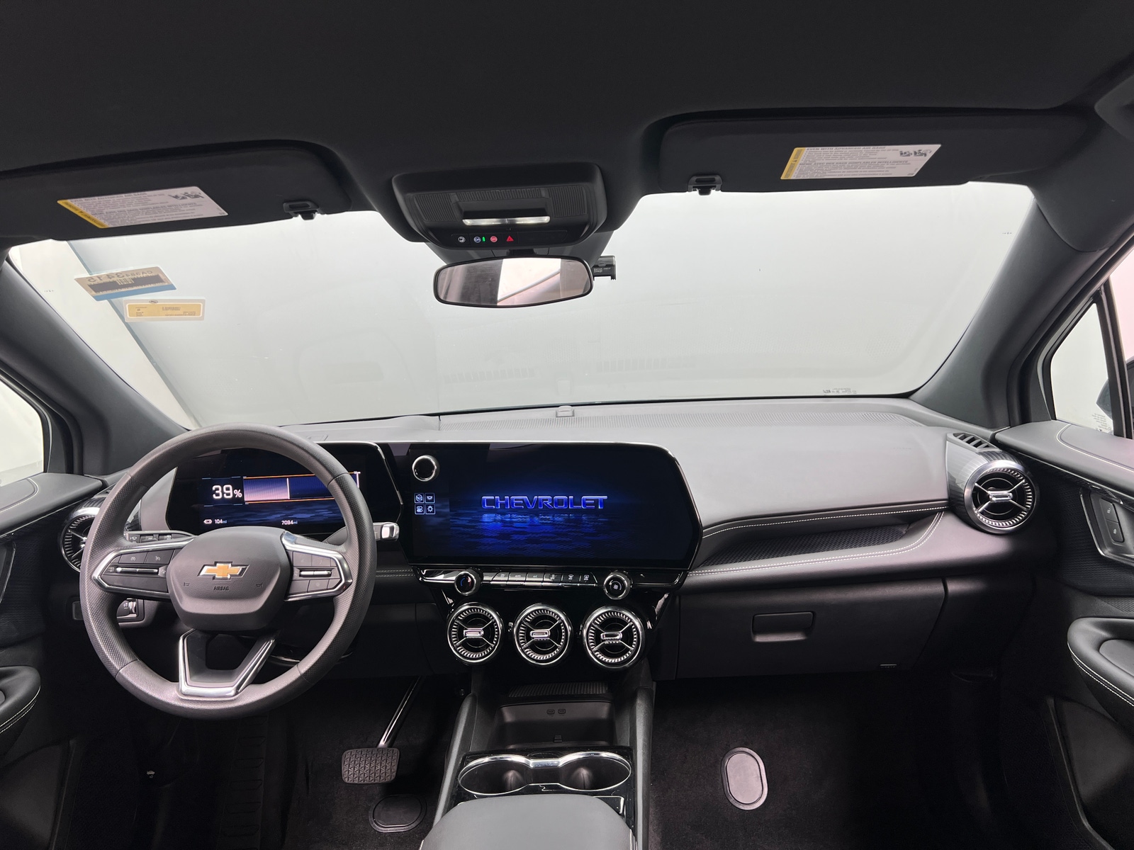Thumbnail: 2025 Chevrolet Blazer EV - 3