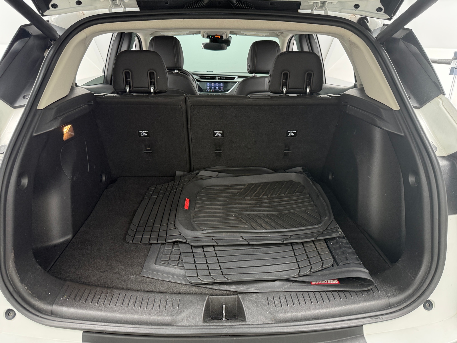 Thumbnail: 2020 Buick Encore GX - 6