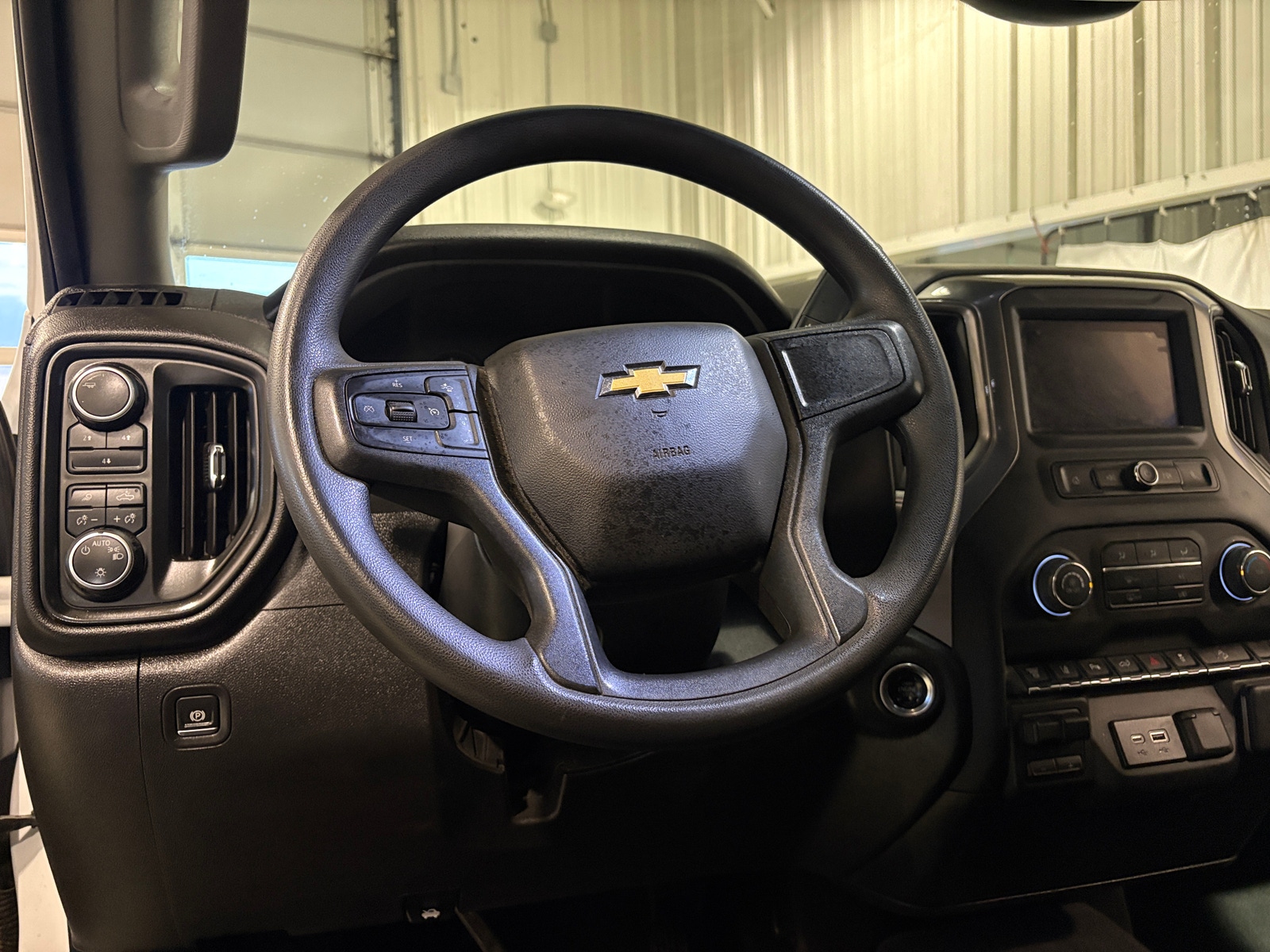 Thumbnail: 2025 Chevrolet Silverado 2500 - 5