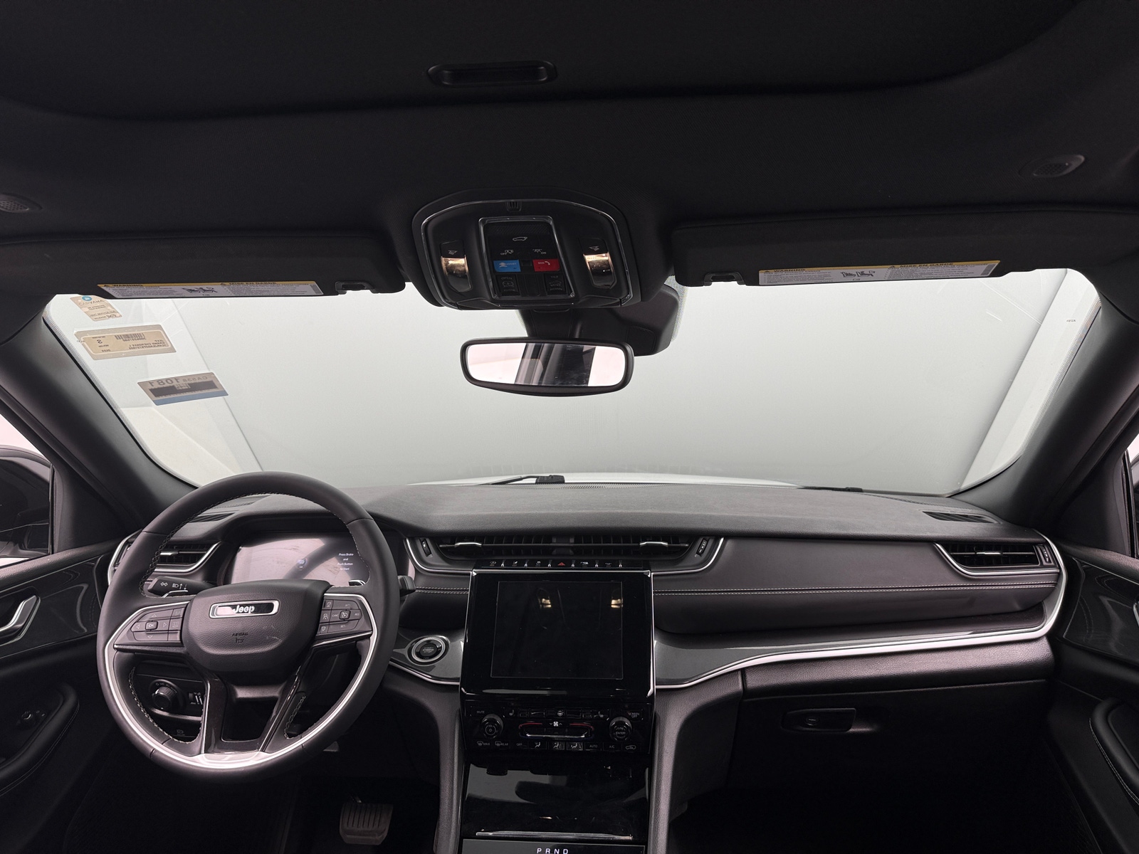 Thumbnail: 2023 Jeep Grand Cherokee L - 2