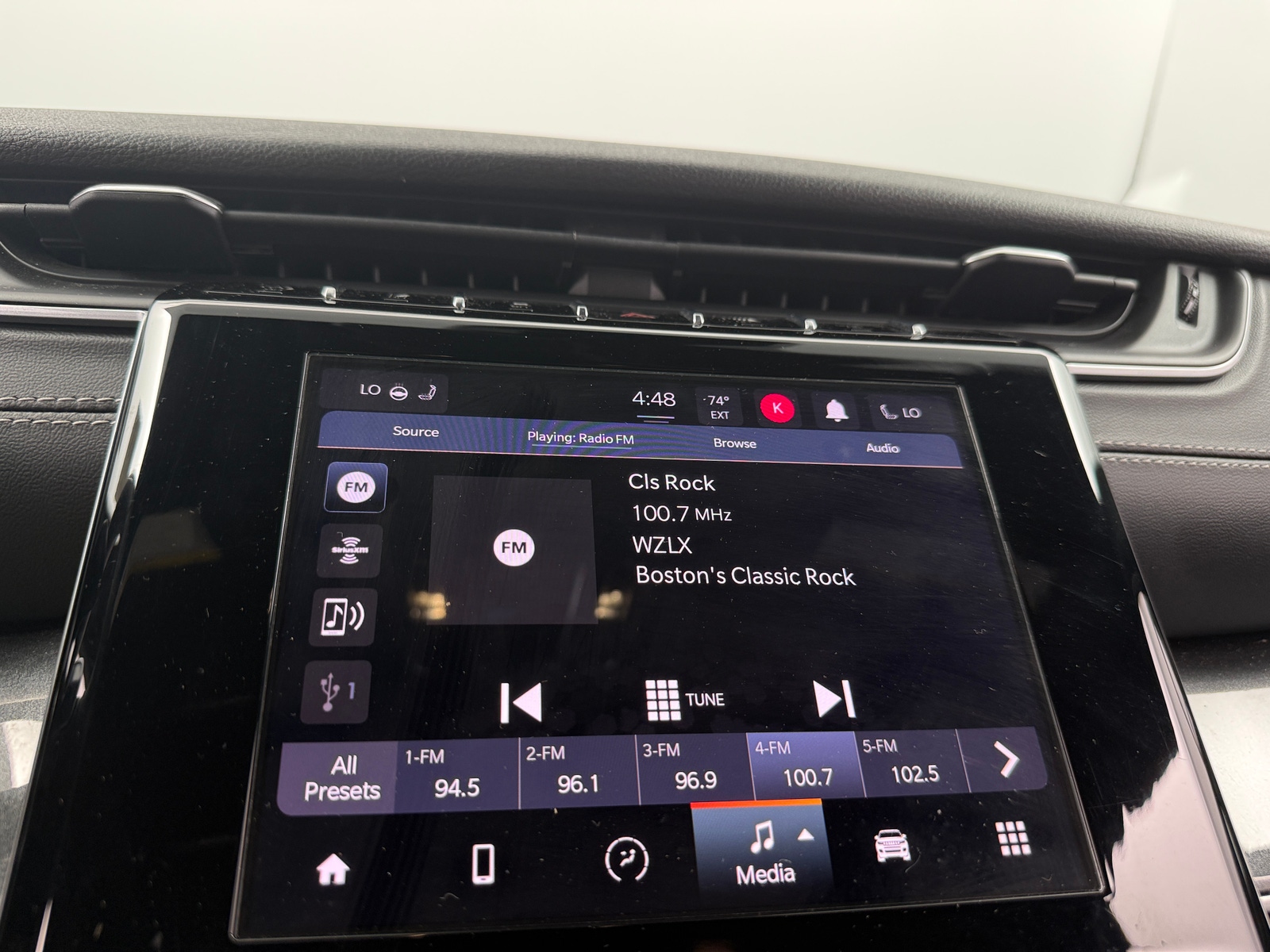 Thumbnail: 2023 Jeep Grand Cherokee L - 3