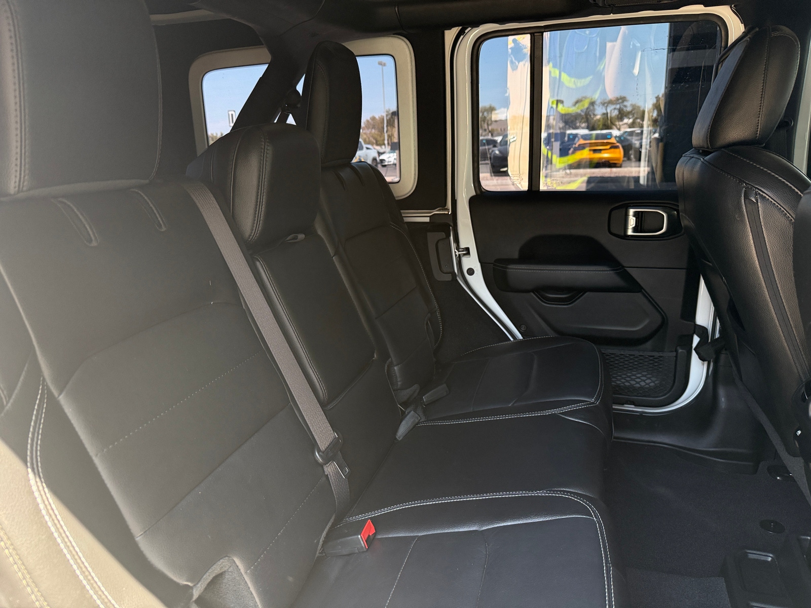 Thumbnail: 2022 Jeep Wrangler - 5