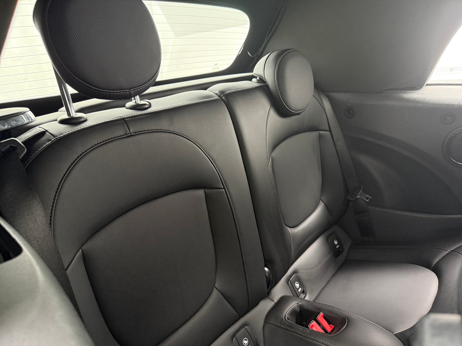 Thumbnail: 2019 MINI Cooper Convertible - 5