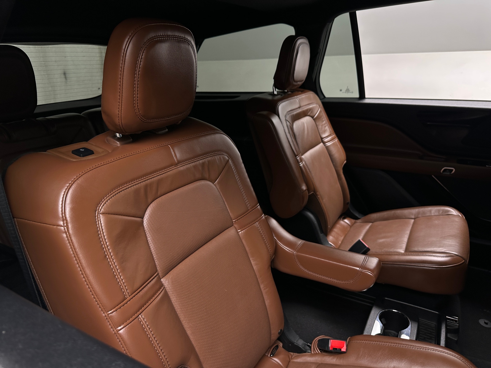 Thumbnail: 2021 Lincoln Aviator - 5