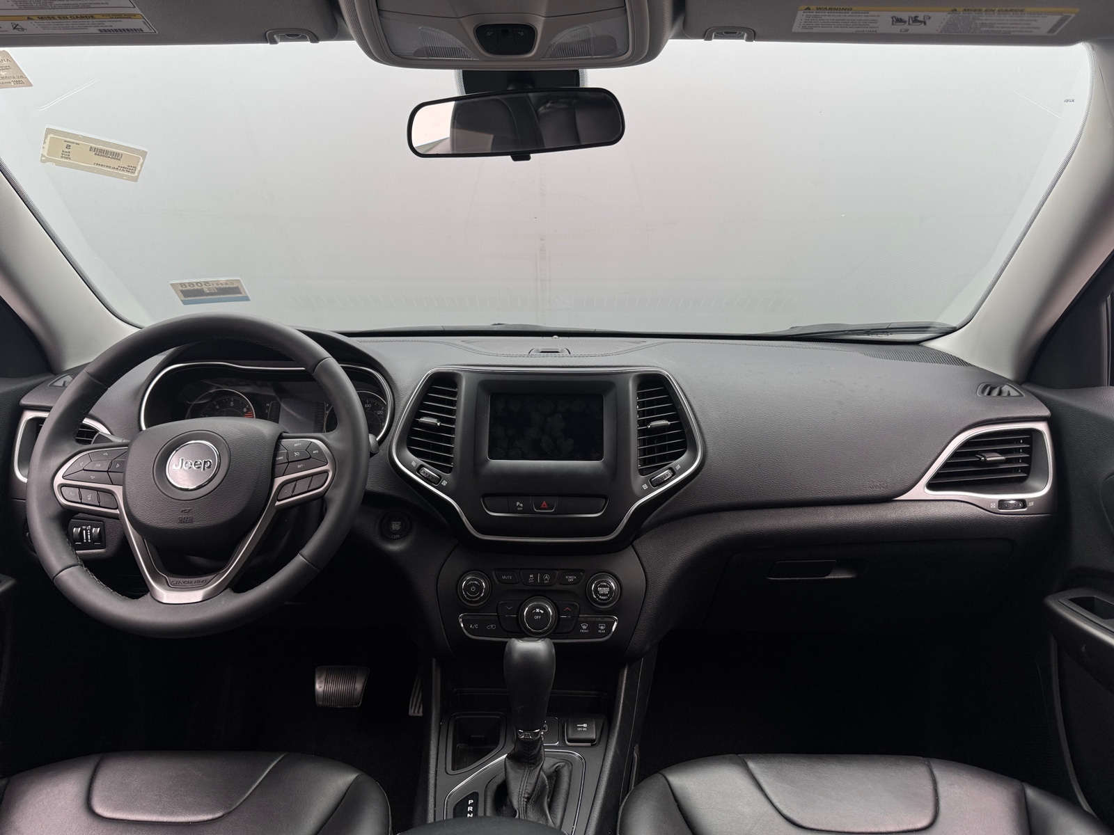 Thumbnail: 2020 Jeep Cherokee - 3